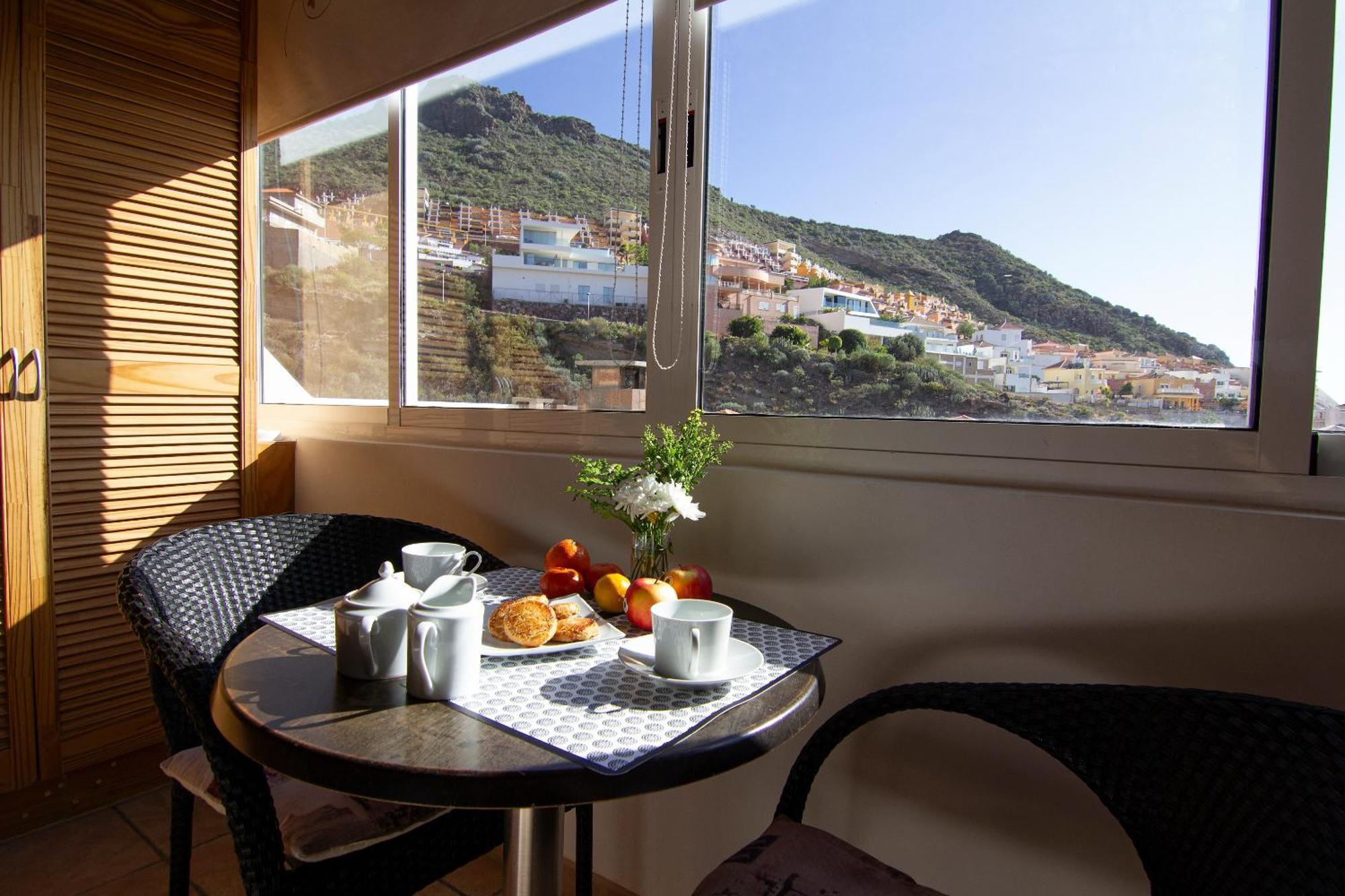 Townhouse With A Sea View In * Costa Adeje (Tenerife)