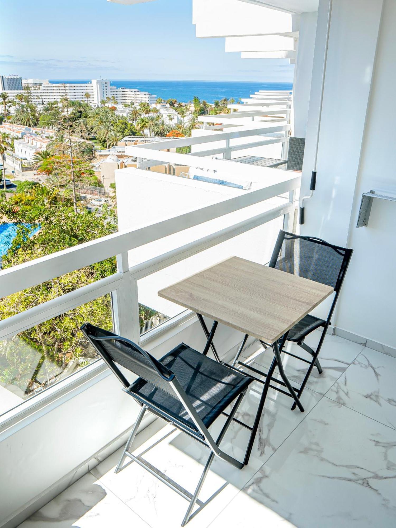 Marble Sea View Ponderosa 606 *
