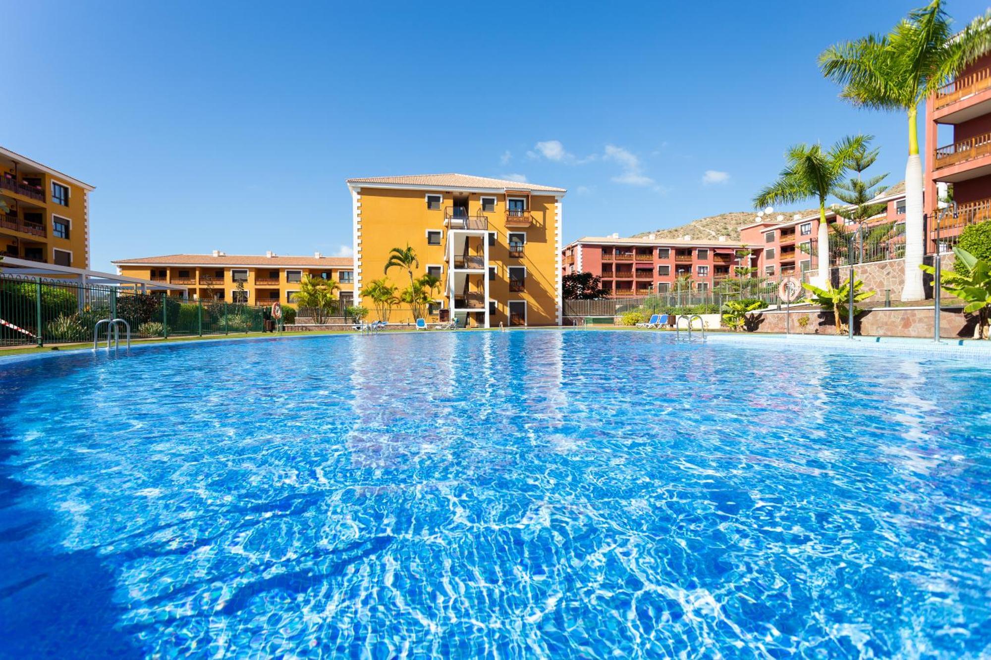 Home2book Cozy Mocan Pool View, El Palm-mar
