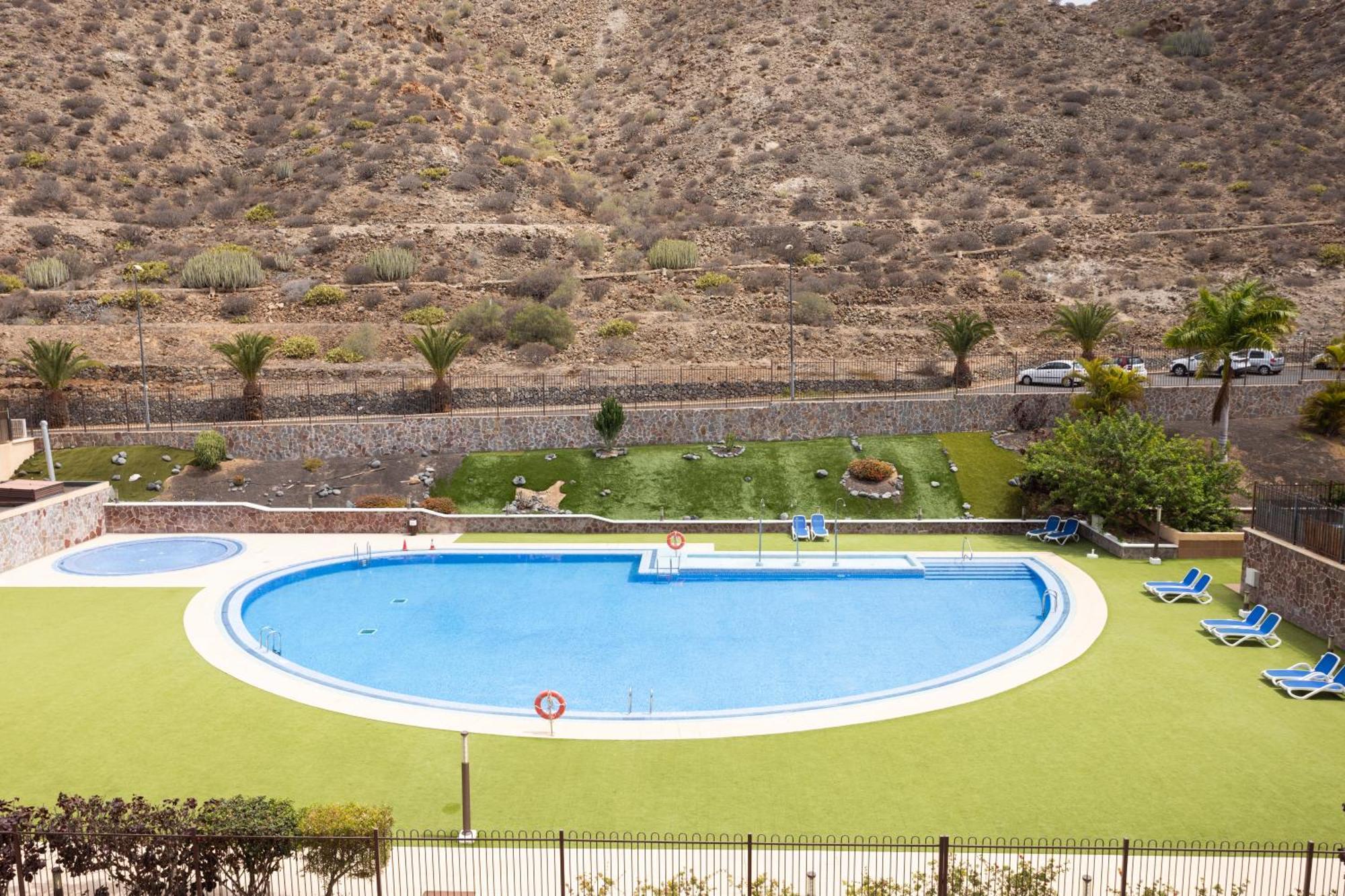 Home2book Cozy Mocan Pool View, El Apartment *
