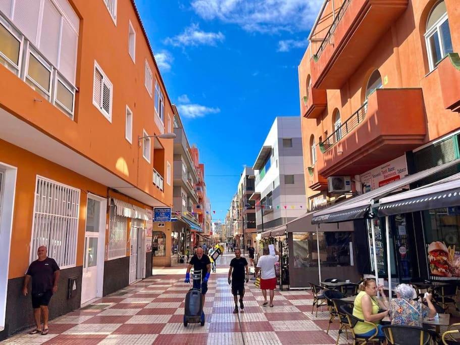 El Anclaje De Galletas Arona (Tenerife)