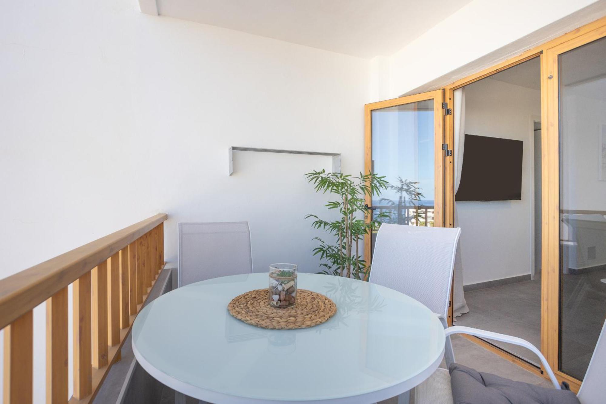 Apartment Luxury San Eugenio Ocean And Harbour View