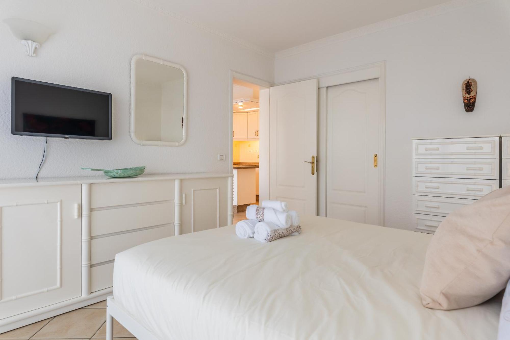 Exclusive Sea Views Villamar - Big Terrace & Pool