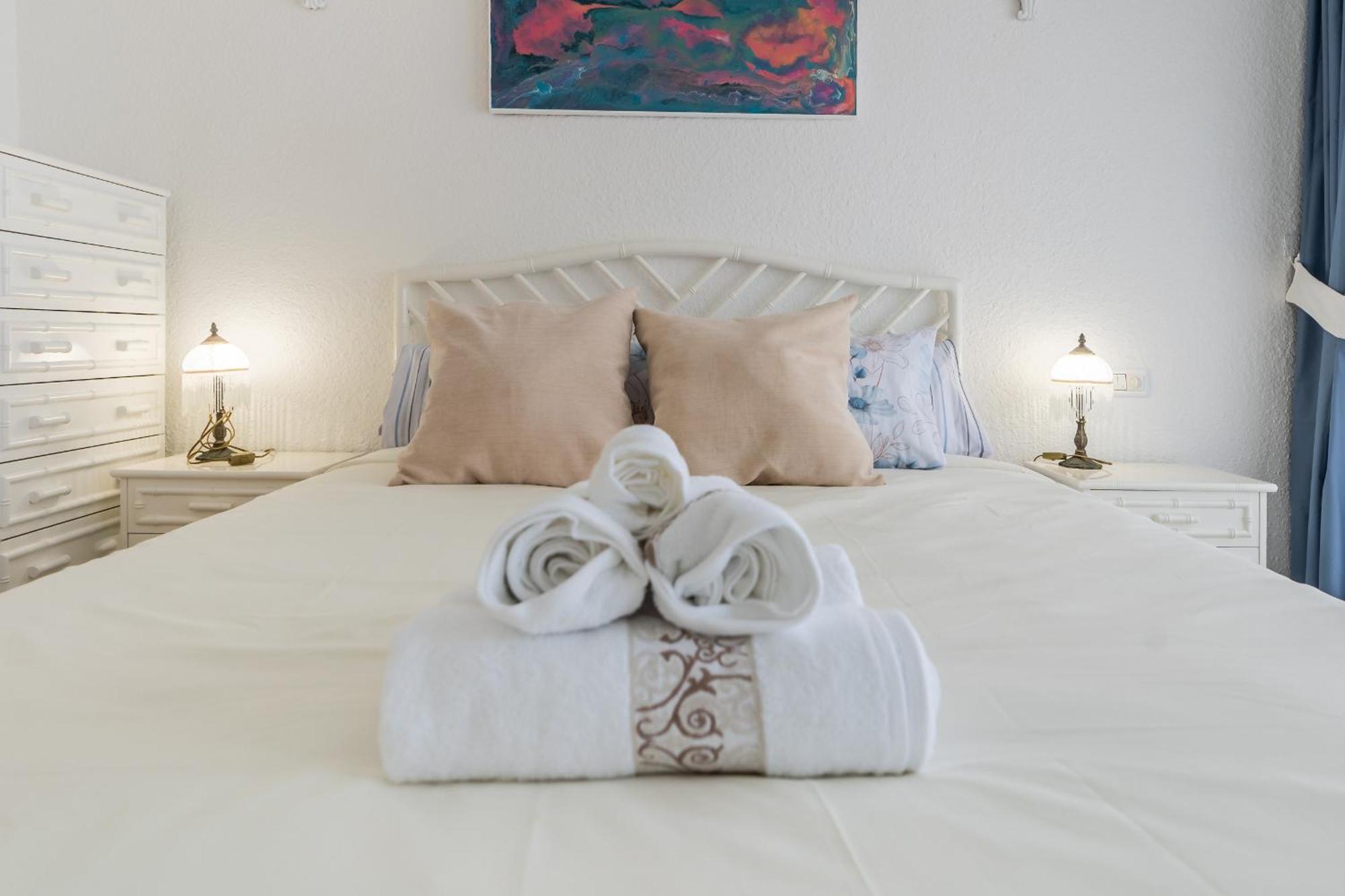 Exclusive Sea Views Villamar - Big Terrace & Pool