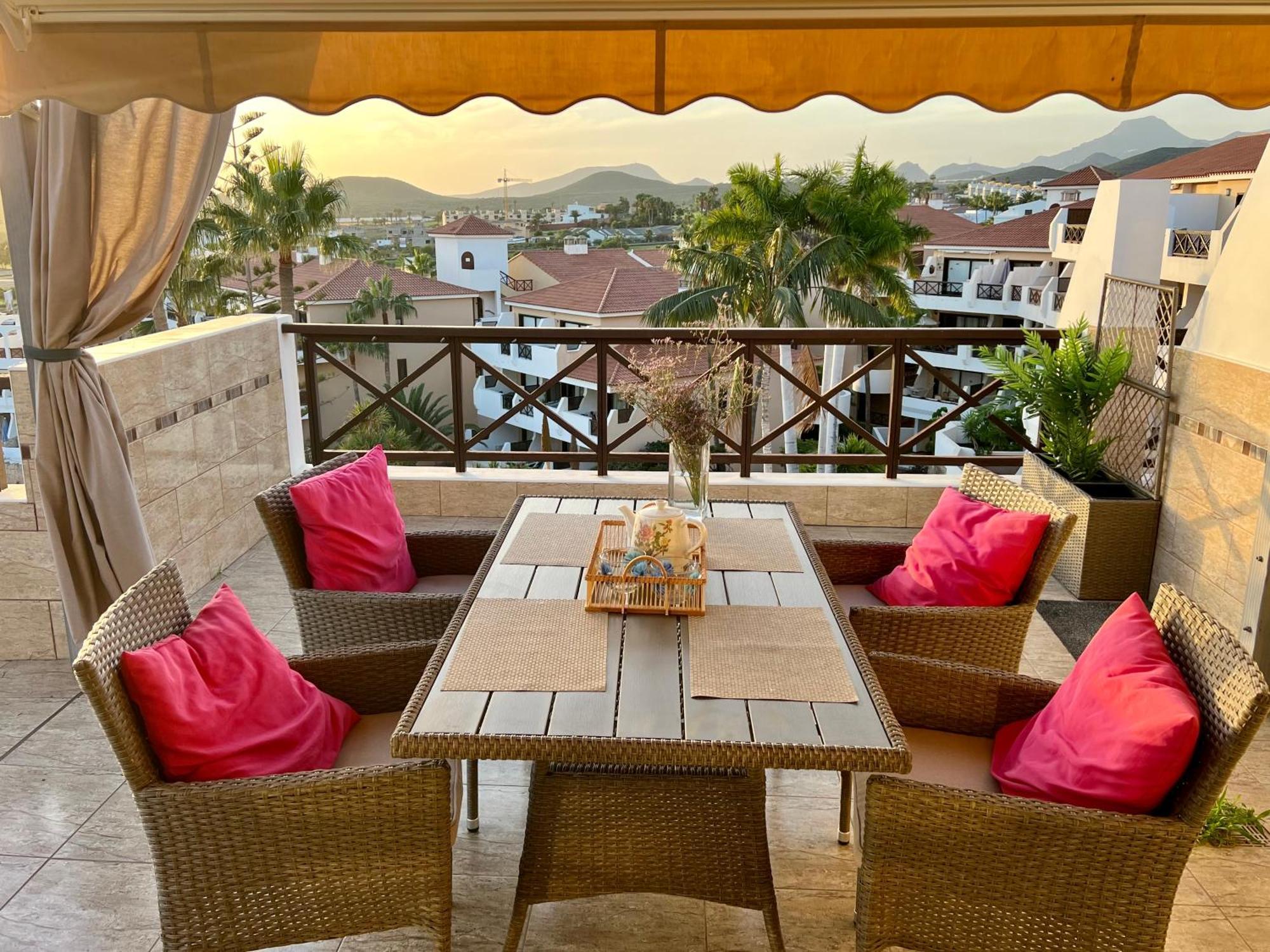 Apartment Penthouse In Golf Del Sur *