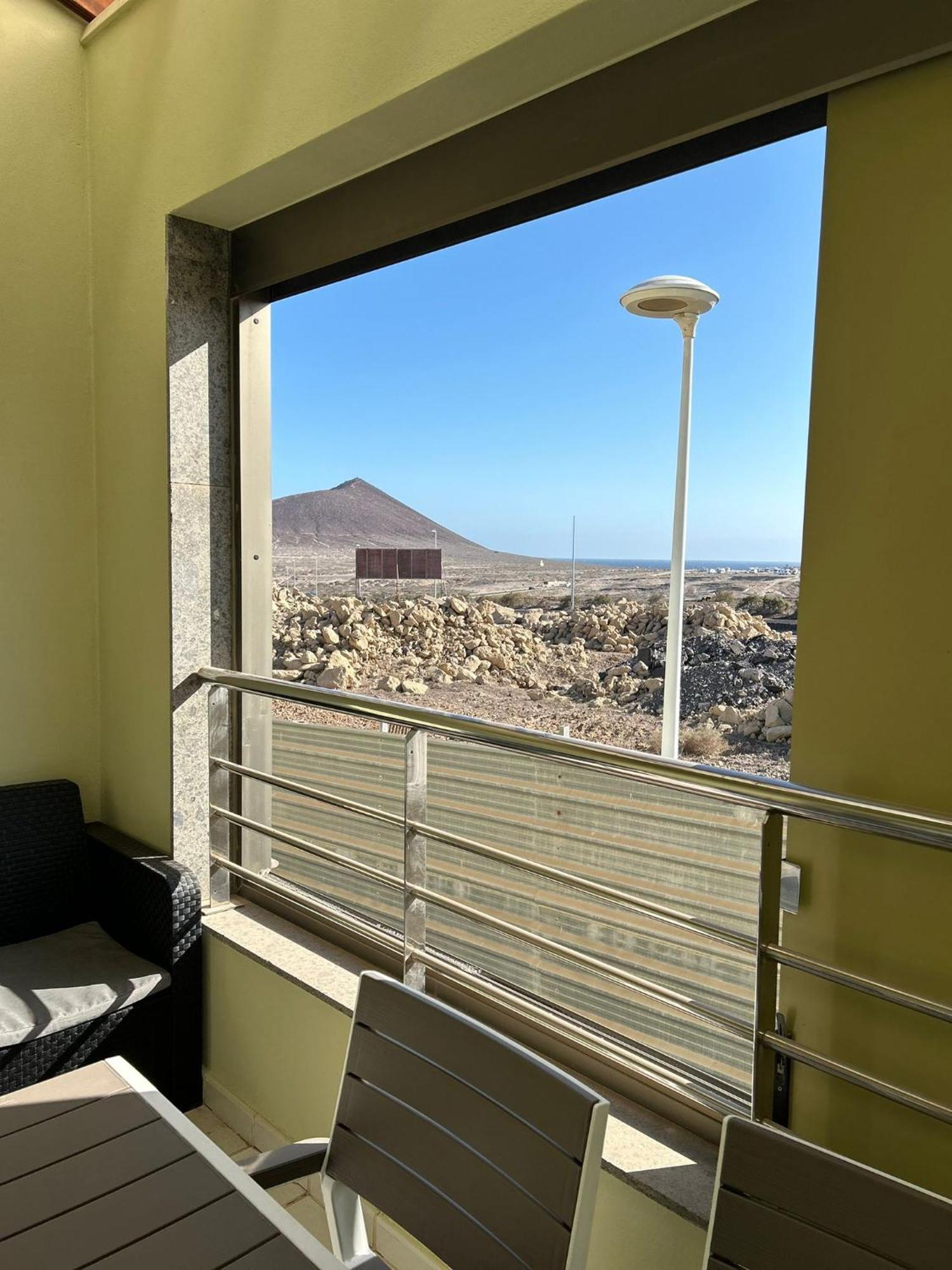 Montana Roja El Medano (Tenerife)