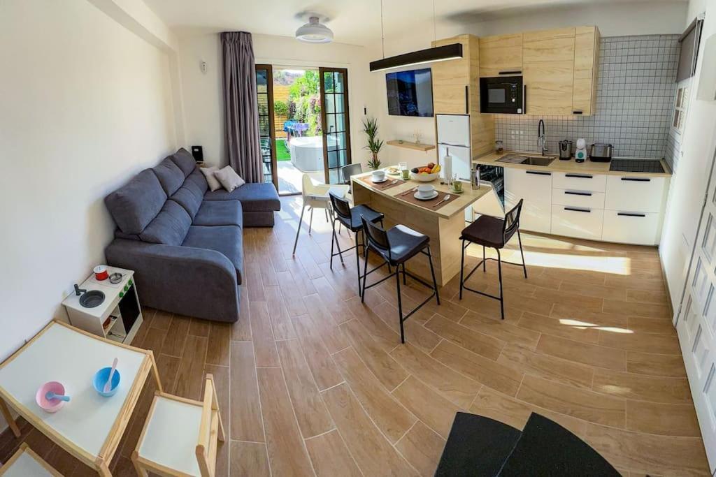 Appartement Relaxing Garden Cristianos Con Jacuzzi Y Barbacoa Arona (Tenerife)