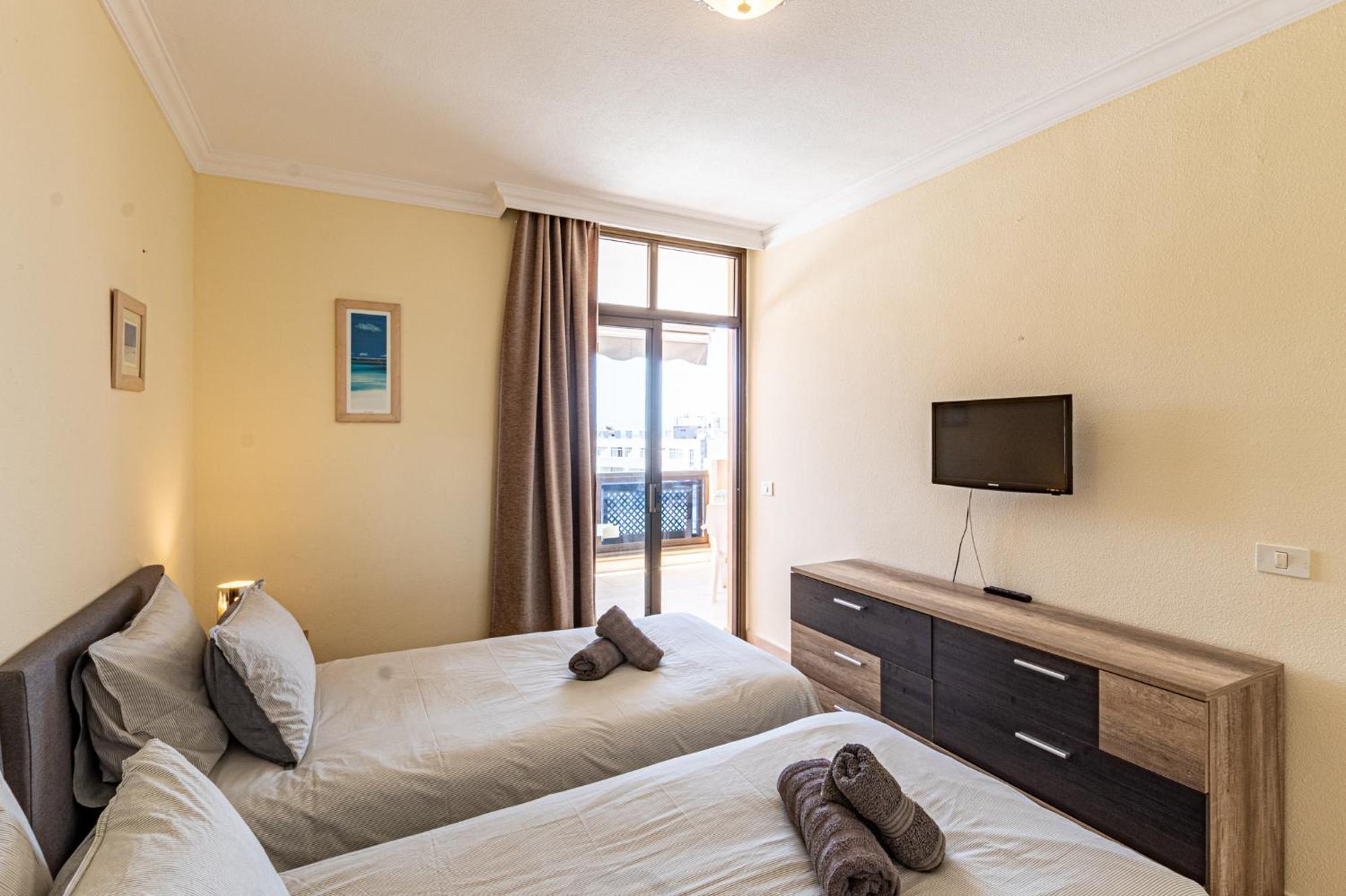 Beautiful Sunset By Dream Homes Tenerife Apartment