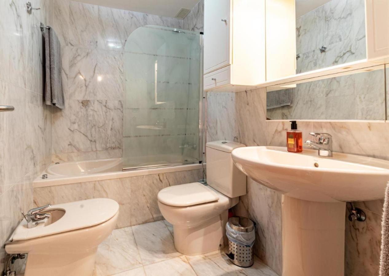 Anayed Garden 1 Bedroom Apartment *