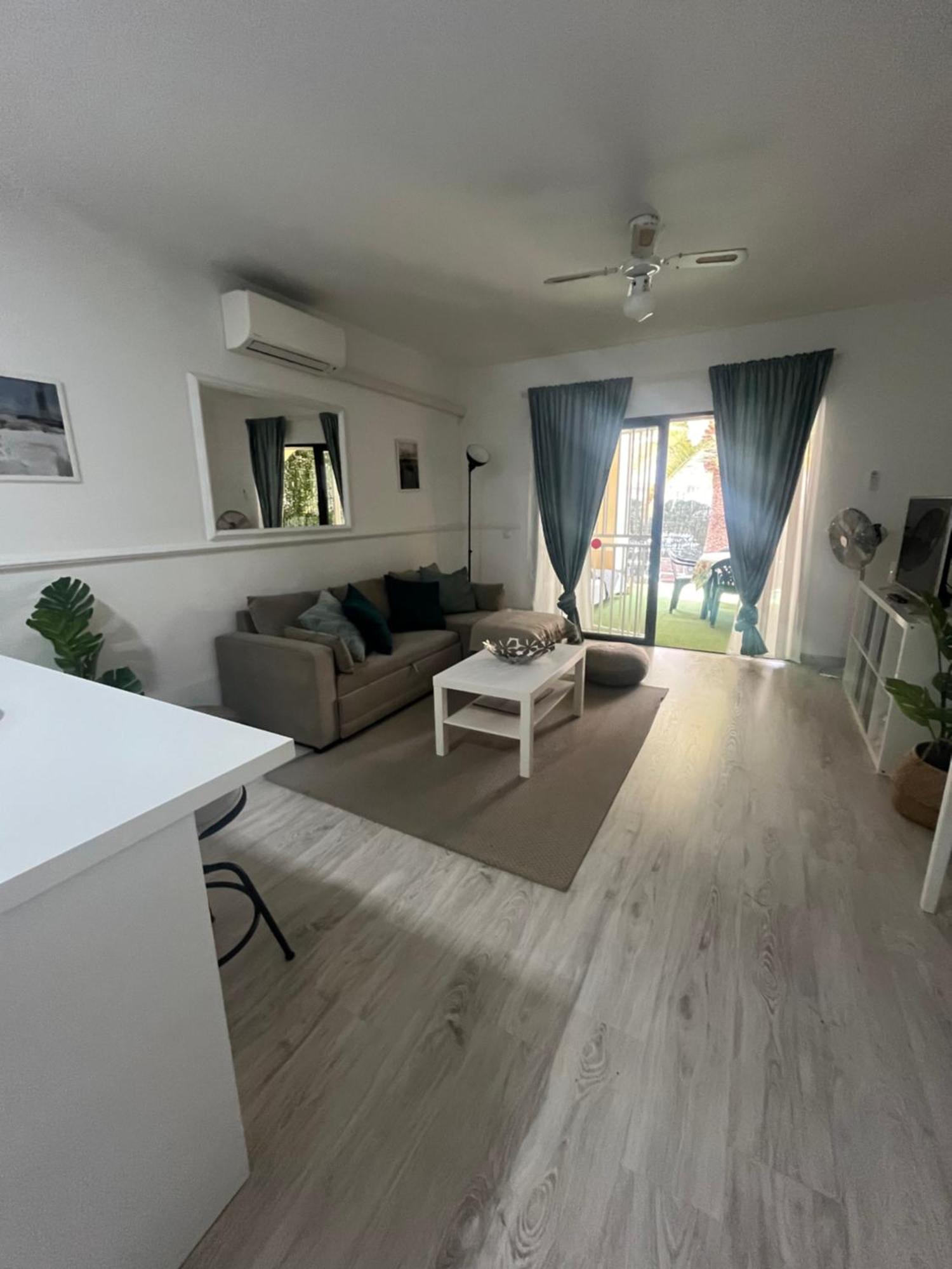 Appartement Super Y Amplio Apto Con Airco, Planta Baja En Mareverde