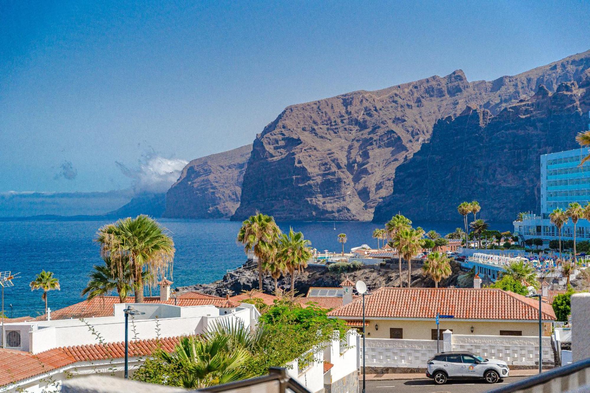 Sea View Deja Blue - Gigantes Apartment