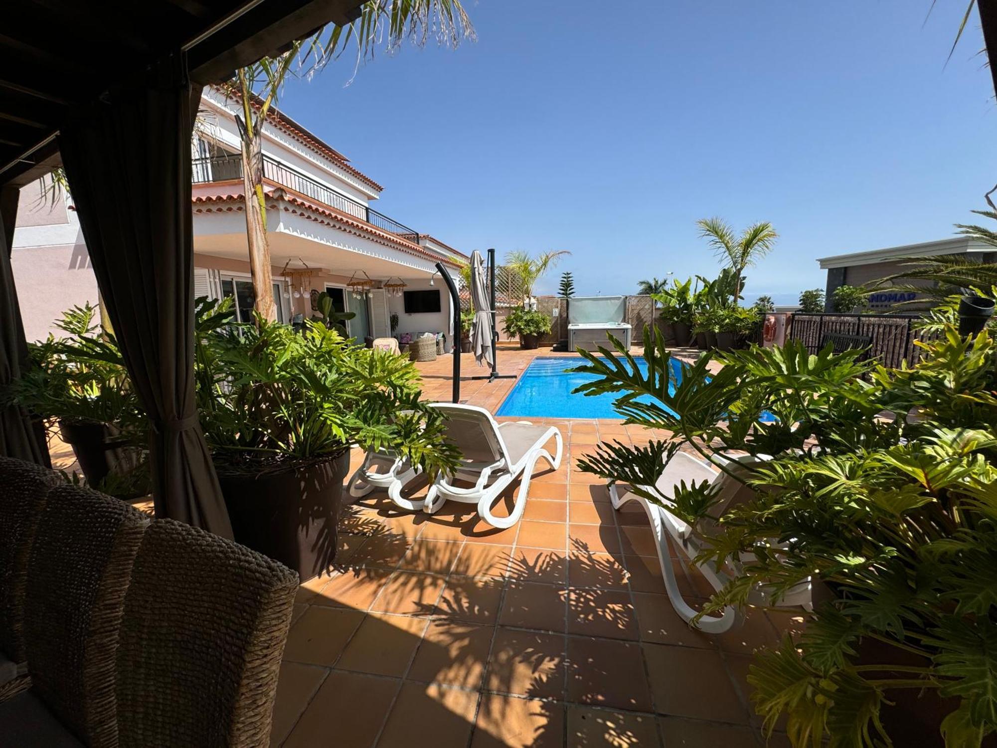 Self Catering Luxury In The Beautiful Area Of Puerto Santiago Tenerife With 5 Bedrooms 2 Sofabeds For Up To 10 Guests Private Swimming Pool And Many Other Activities To Entertain The Family Secure Parking For 2 Cars And Disabled Access Througho *