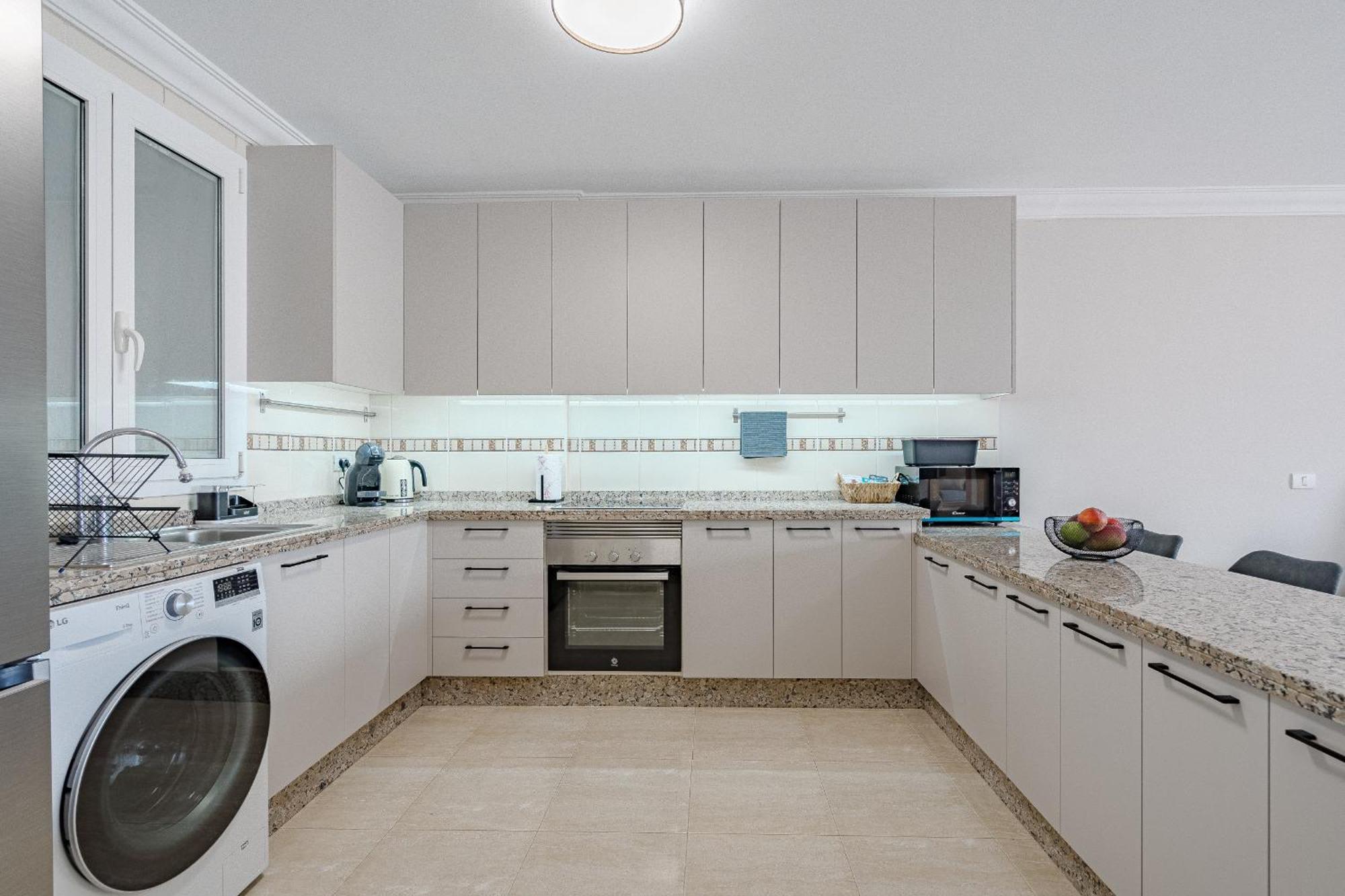 The Sunset - 2 Bedroom Appartement