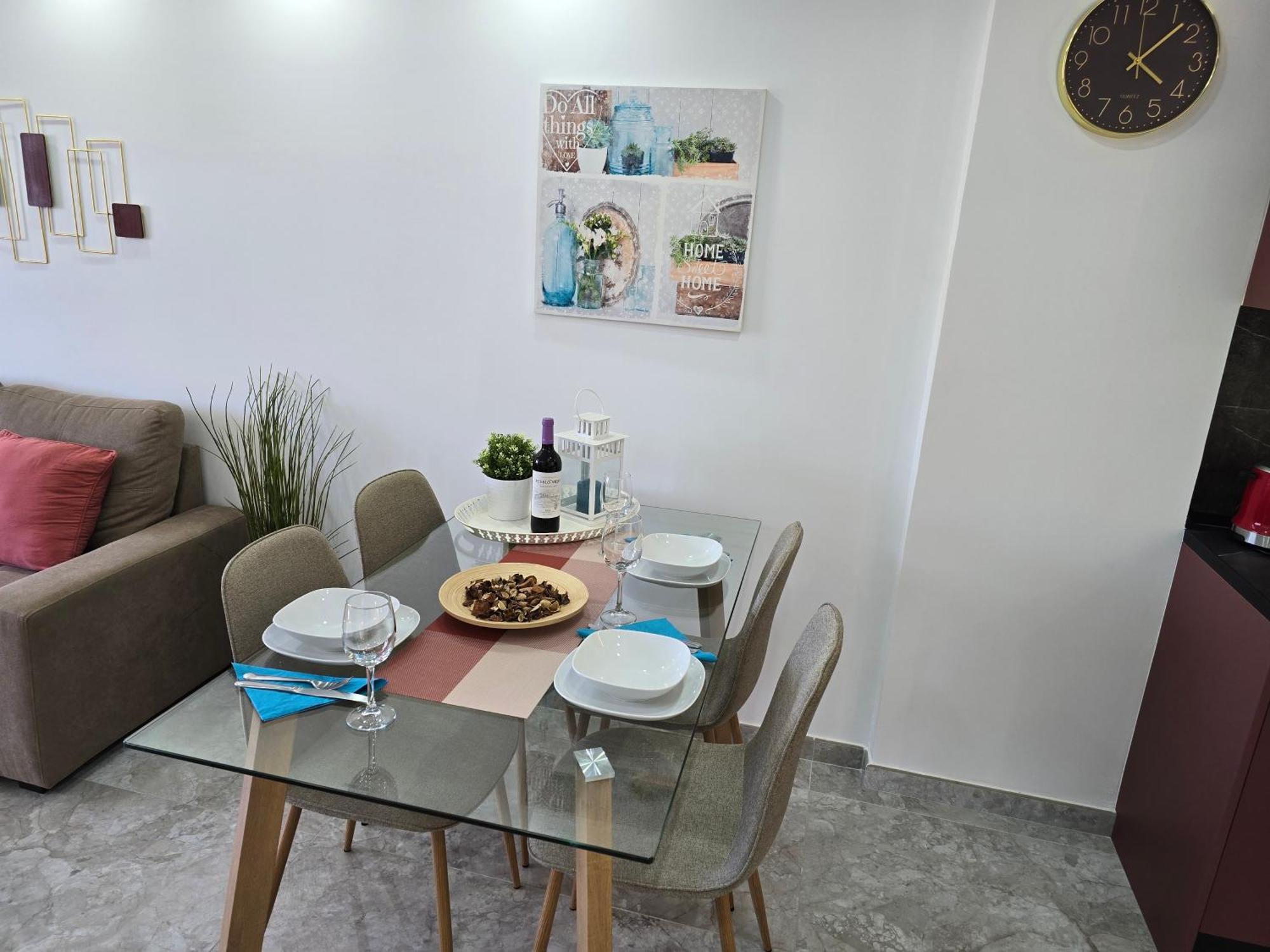 Exclusive Eden, Marble Floor, Luxury Bathroom, Heated Pool, Close To Centre, Sea View, Balcony Apartamento