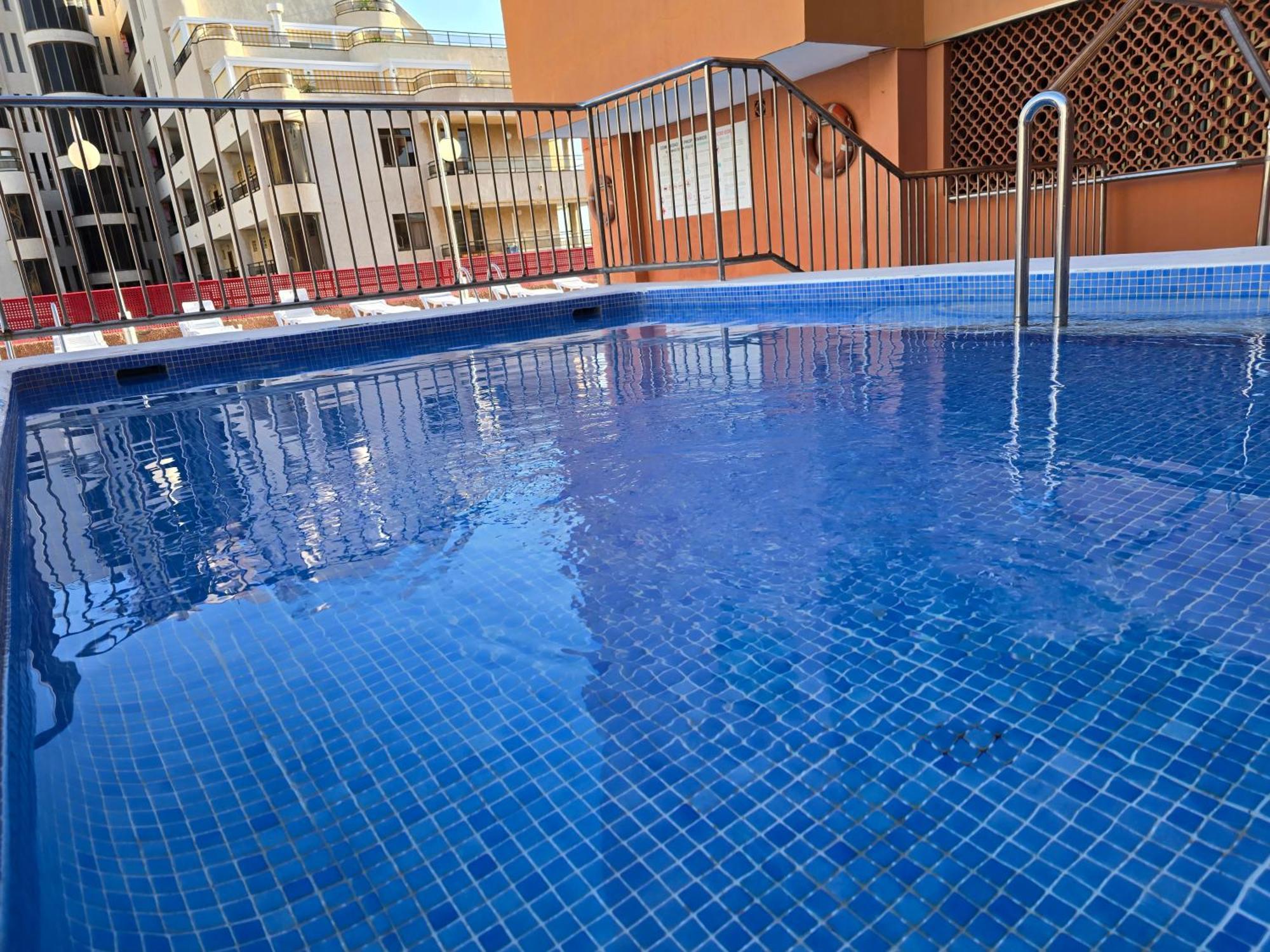 Apartamento Exclusive Eden, Marble Floor, Luxury Bathroom, Heated Pool, Close To Centre, Sea View, Balcony Los Cristianos (Tenerife)