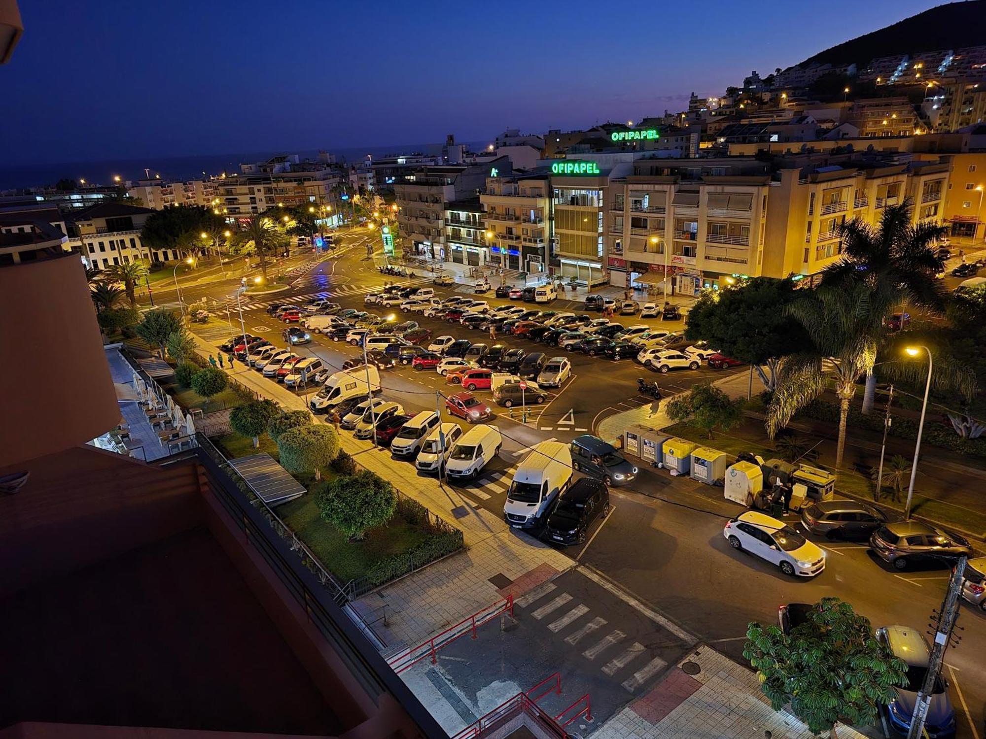 Apartamento Exclusive Eden, Marble Floor, Luxury Bathroom, Heated Pool, Close To Centre, Sea View, Balcony