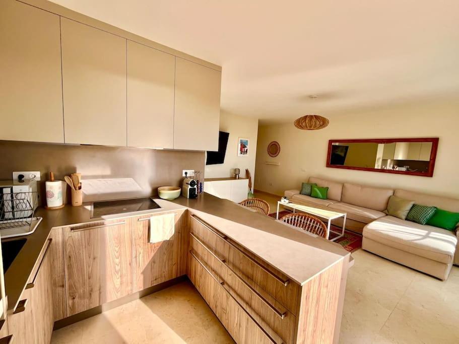 Apartment Sea View Duplex Private Jacuzzi, Garden, Terras And Shared Pool *