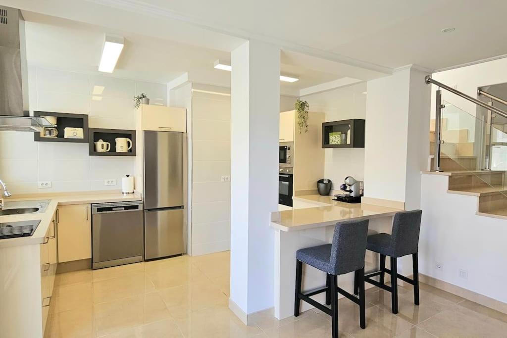 Luxury With Private Pool And Cinema By Vapago Tenerife Villa