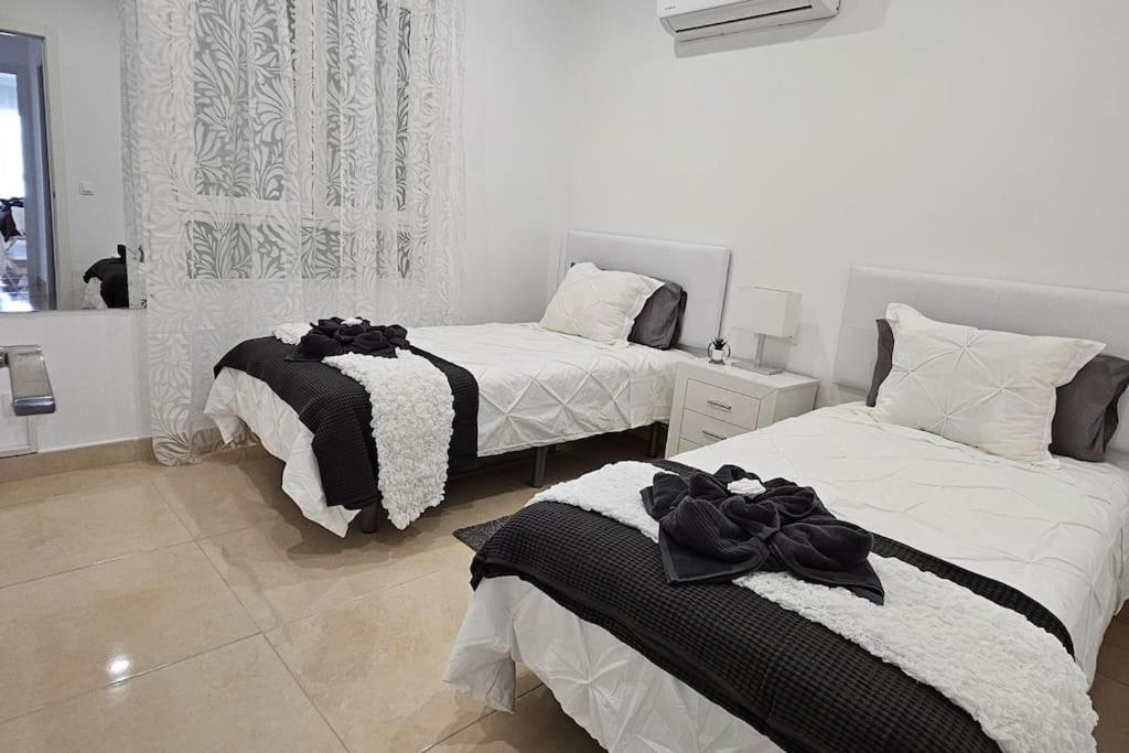 Luxury With Private Pool And Cinema By Vapago Tenerife Los Cristianos (Tenerife)