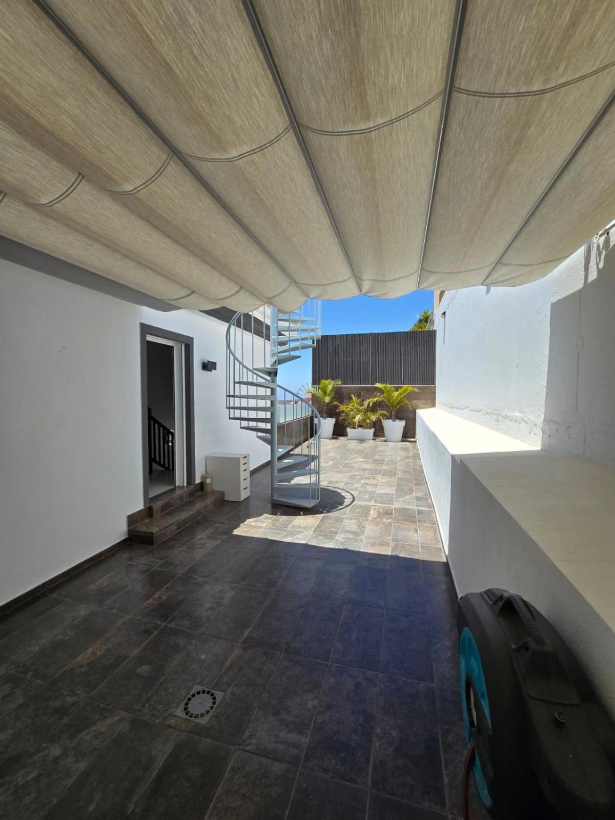 Zion Tenerife *
