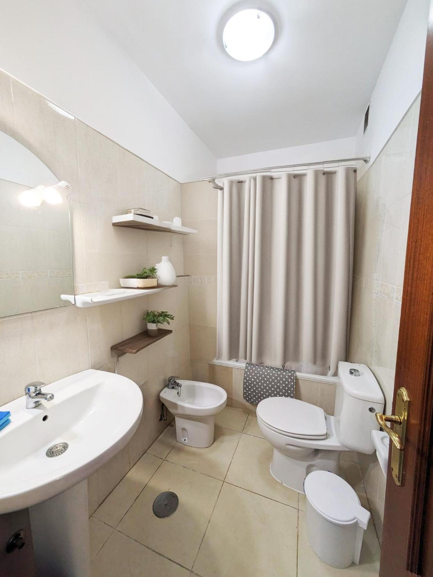 Happy & Sunny Tenerife South Appartement