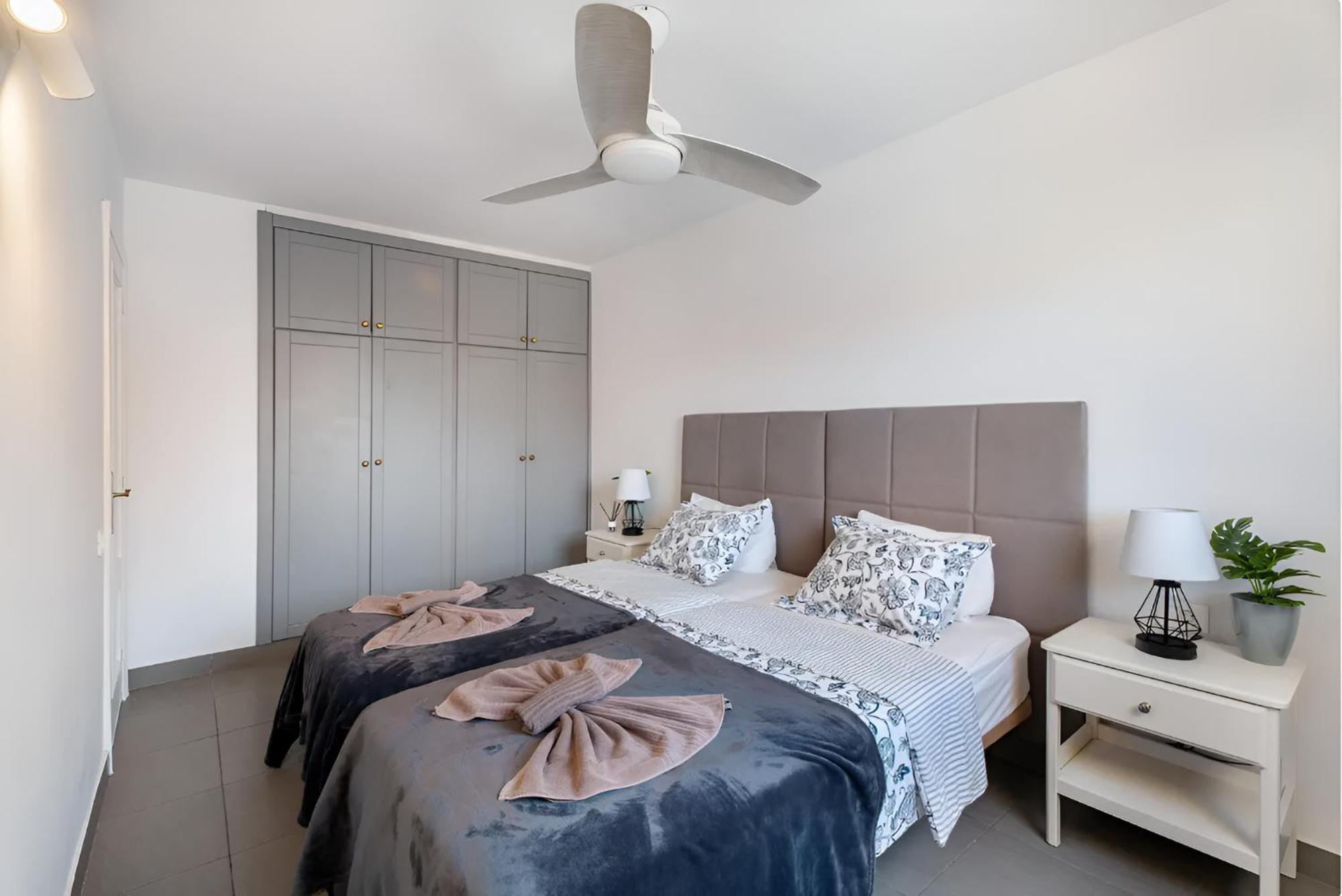 En Playa De Americas, Torre Del Sol Apartamento *