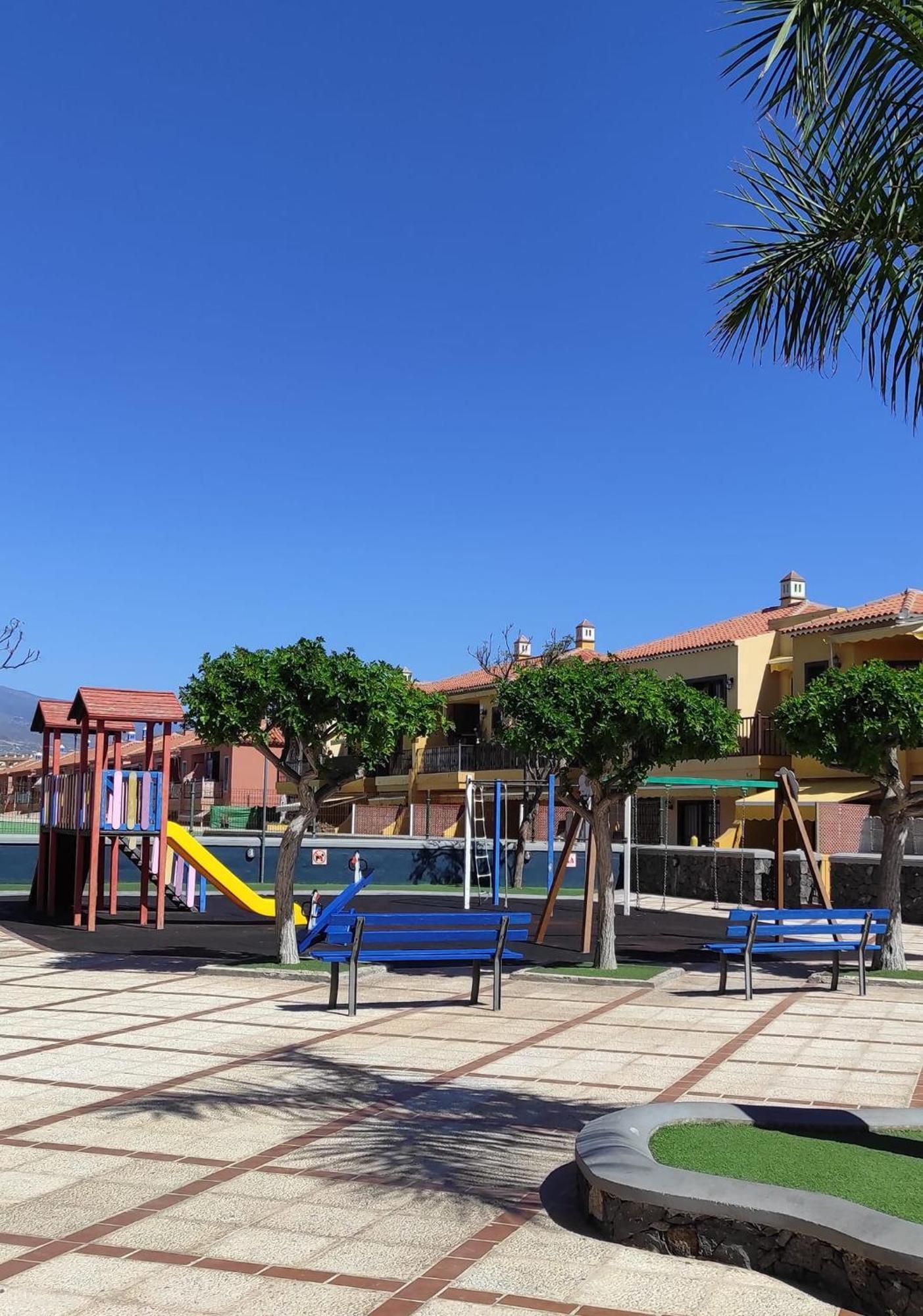 Sunshine Tenerife Appartement