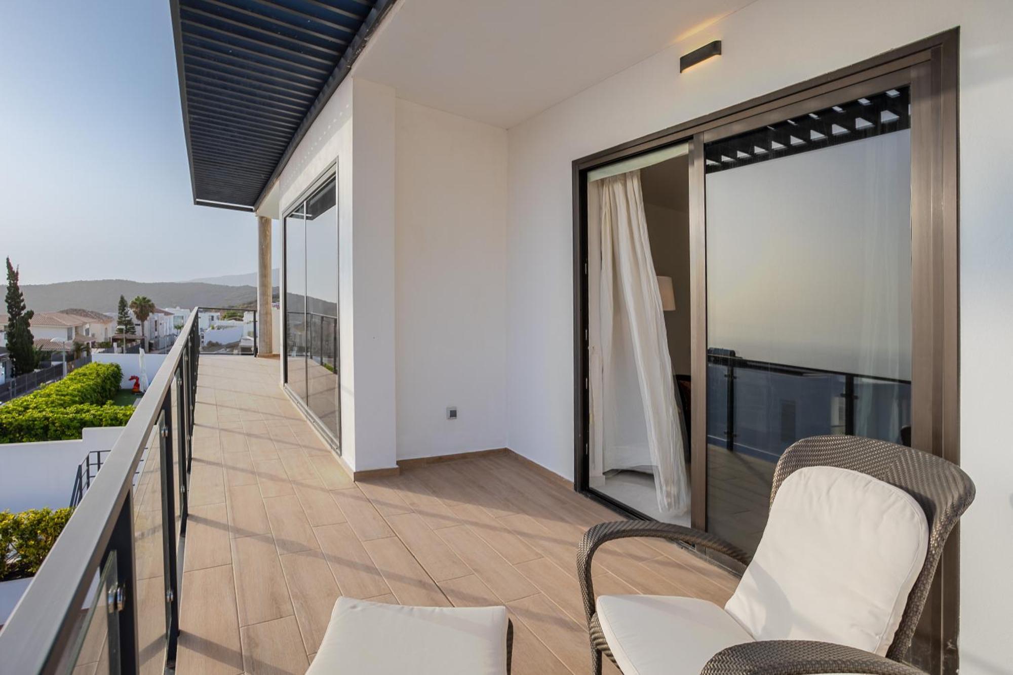 Luxliving Tenerife Hortalaya * Costa Adeje (Tenerife)
