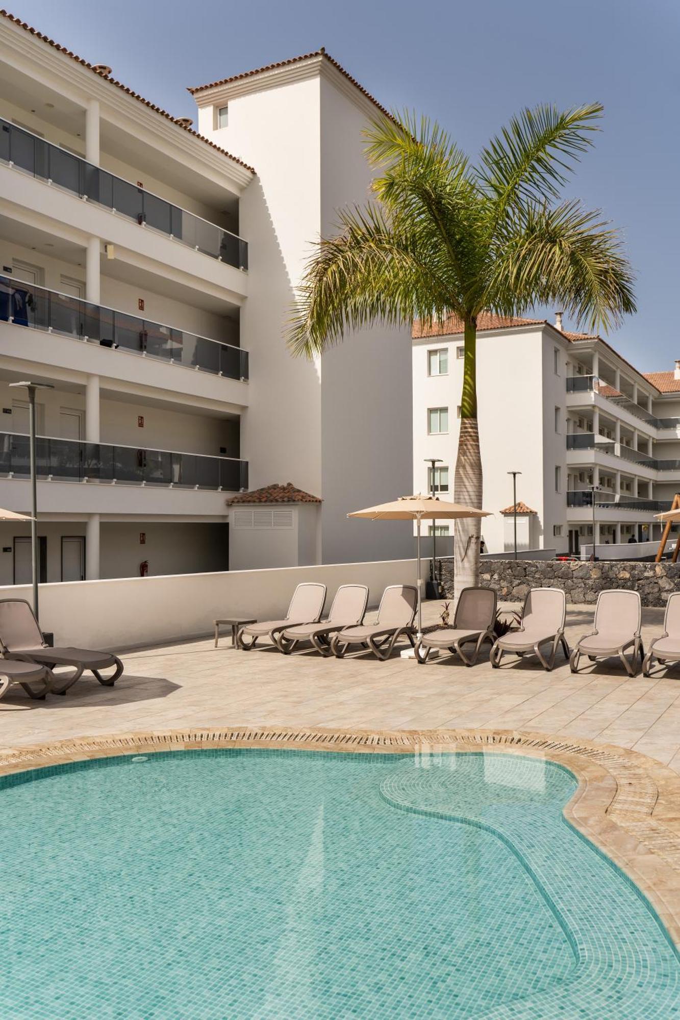 Aparthotel Marinell Collection