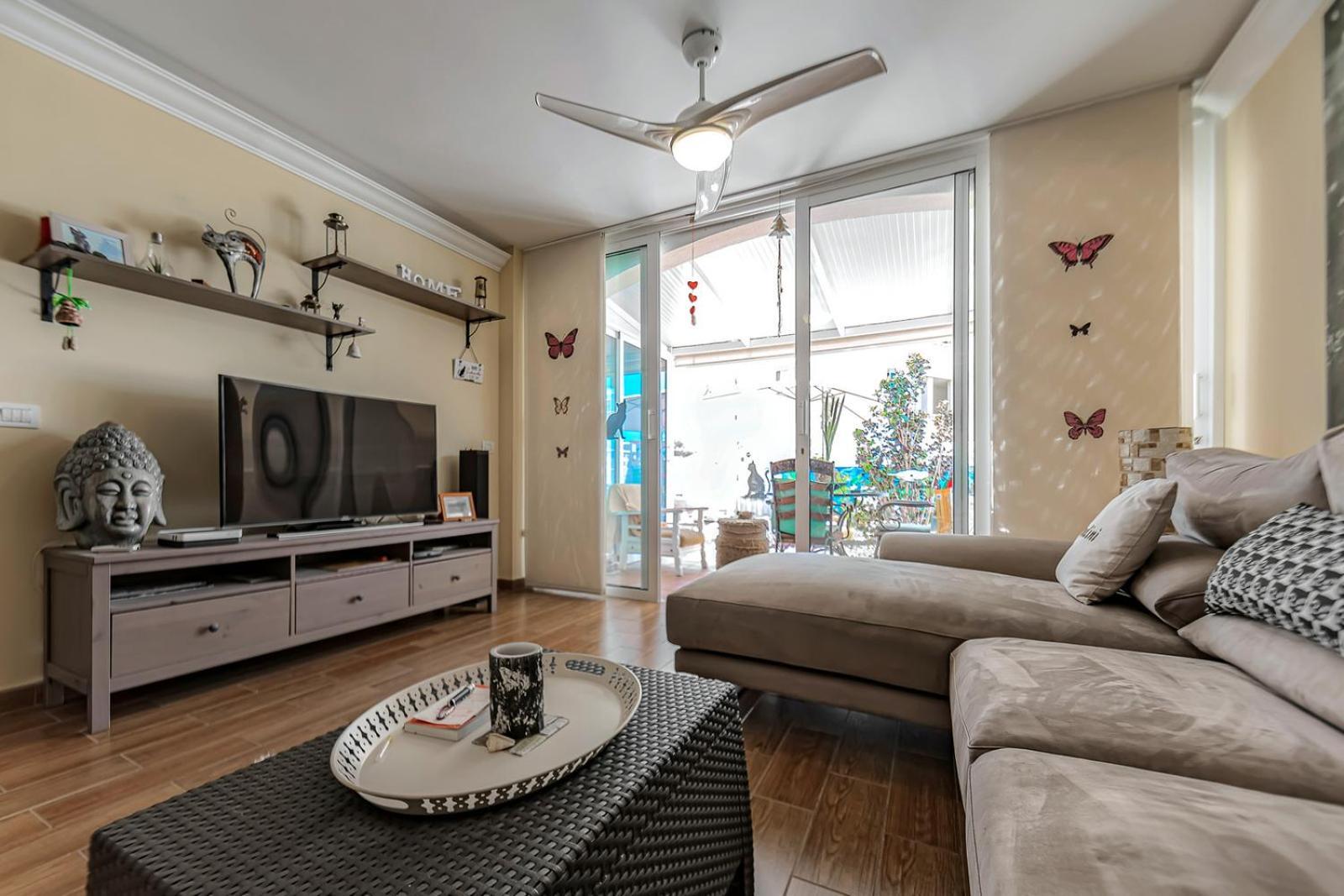 Gorgeous In Appartement
