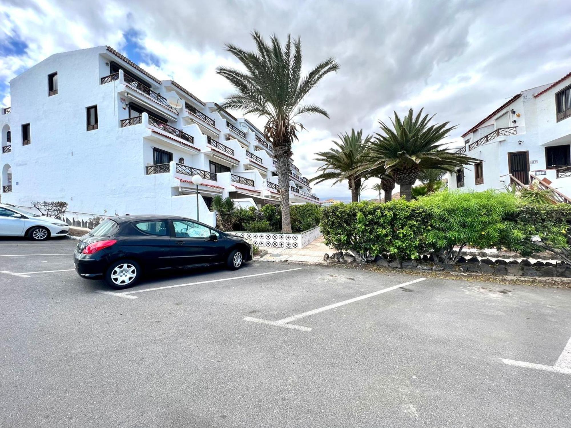Lovely With Pool And Wifi Appartement *