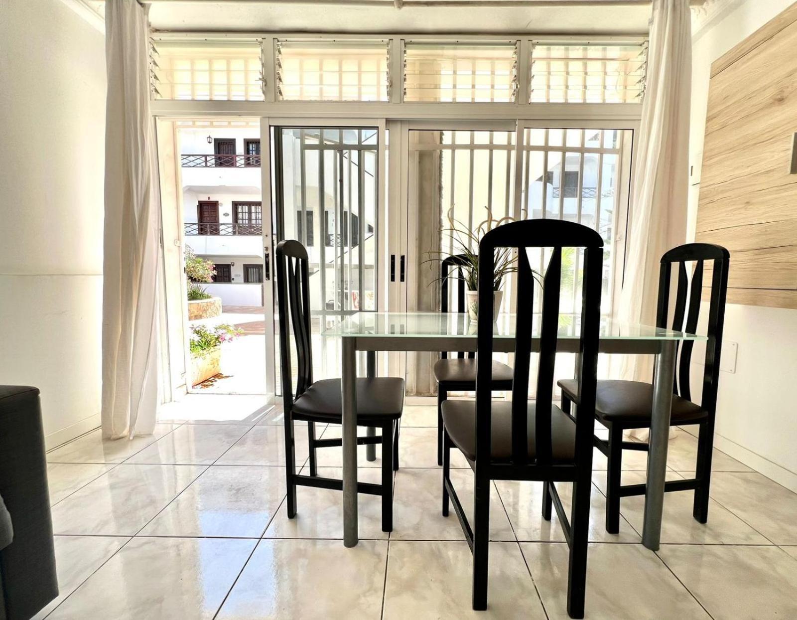 Appartement Lovely With Pool And Wifi