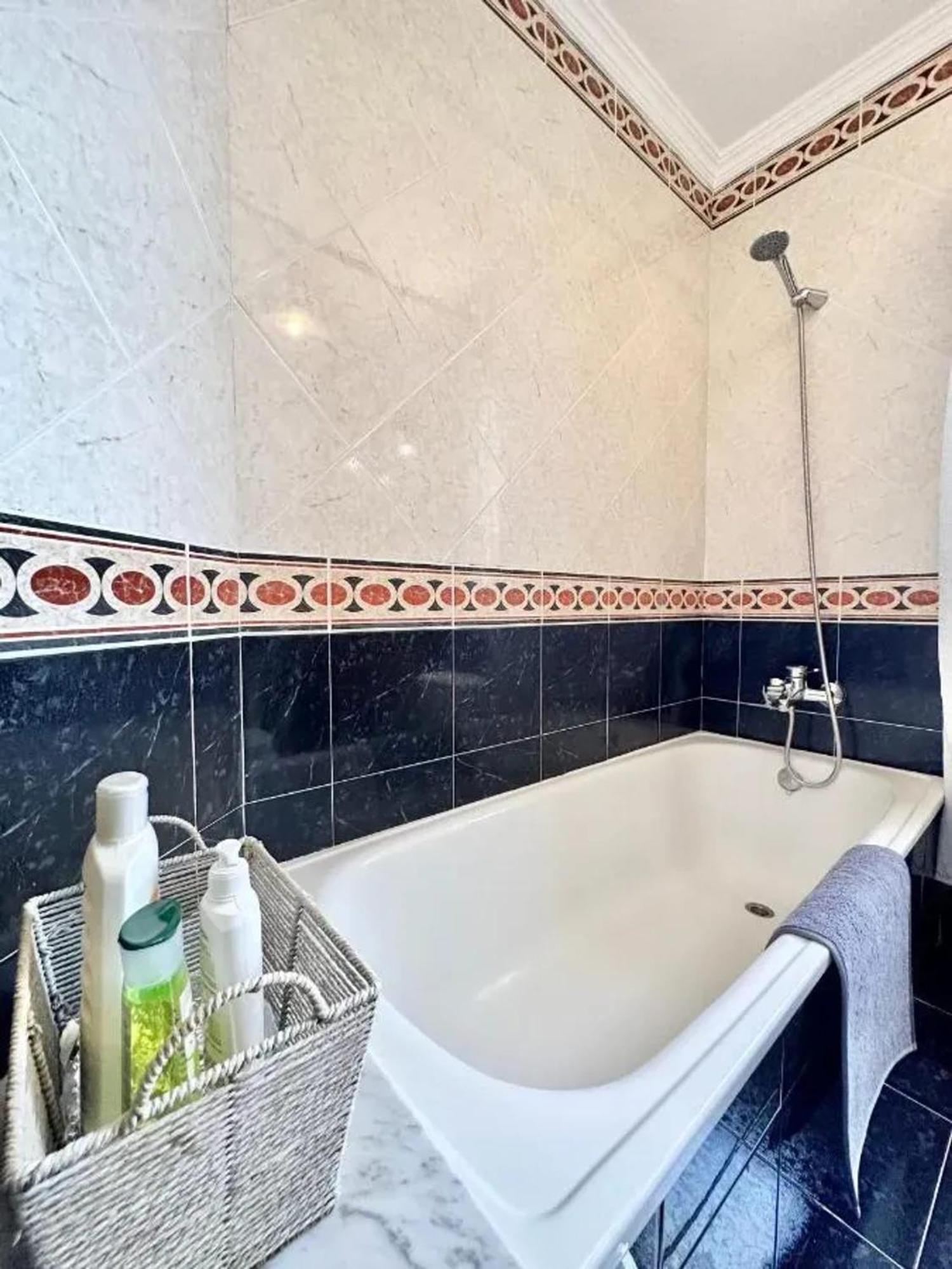 Apartamento Luxurious In + Sea View Radazul