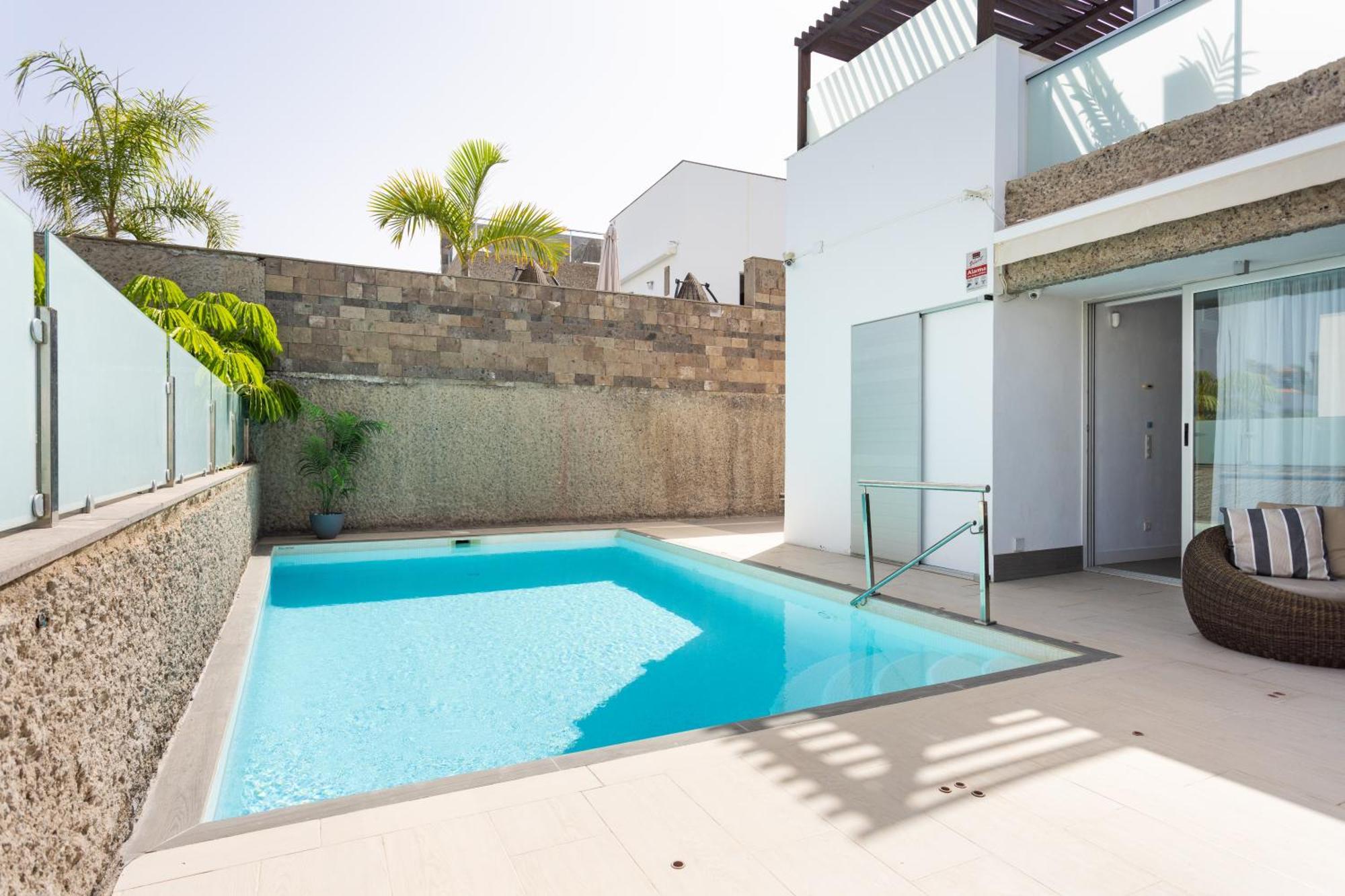 Luxury Bkm In Playa Del Duque Villa *
