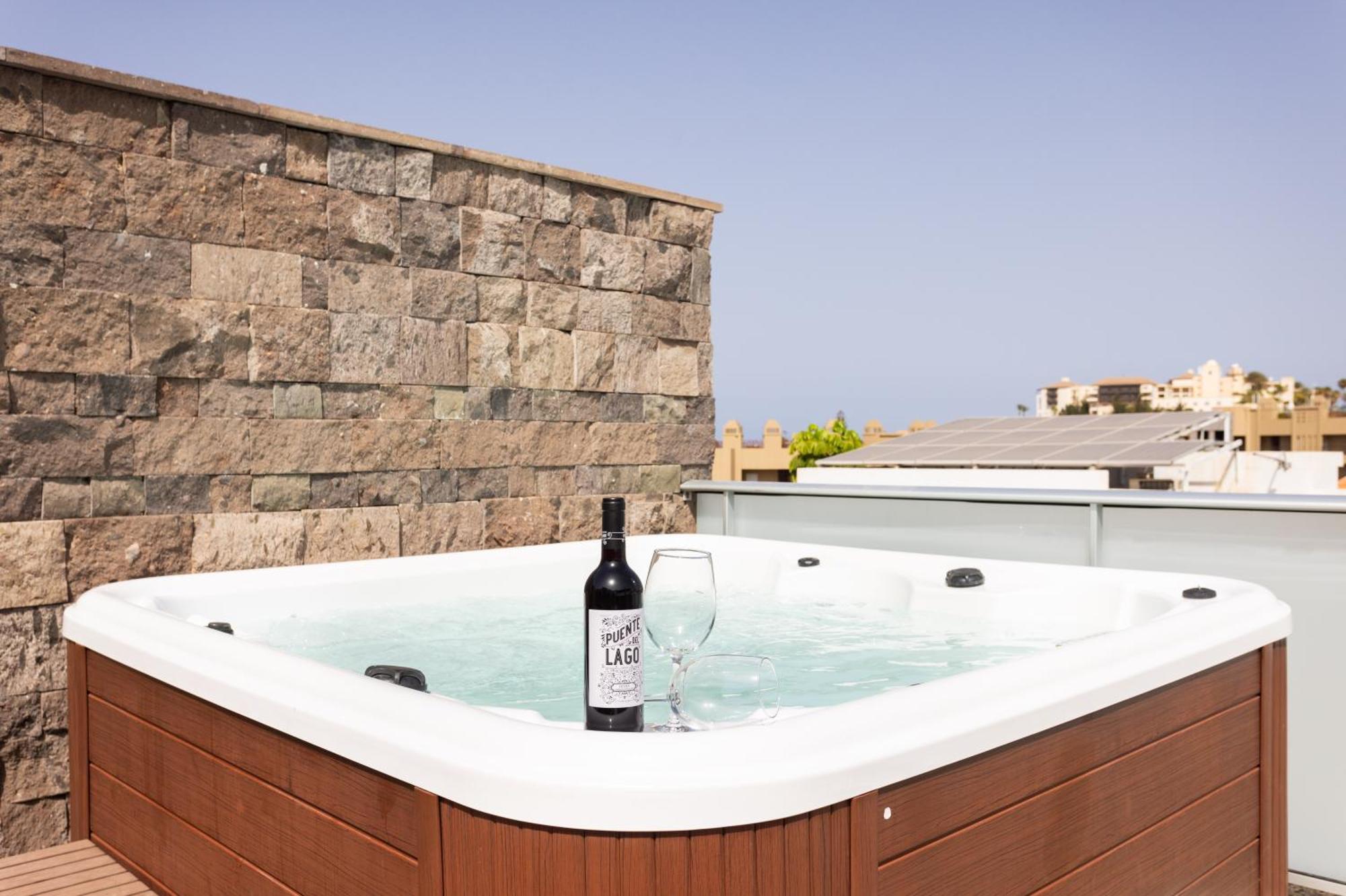 Villa Luxury Bkm In Playa Del Duque Costa Adeje (Tenerife)