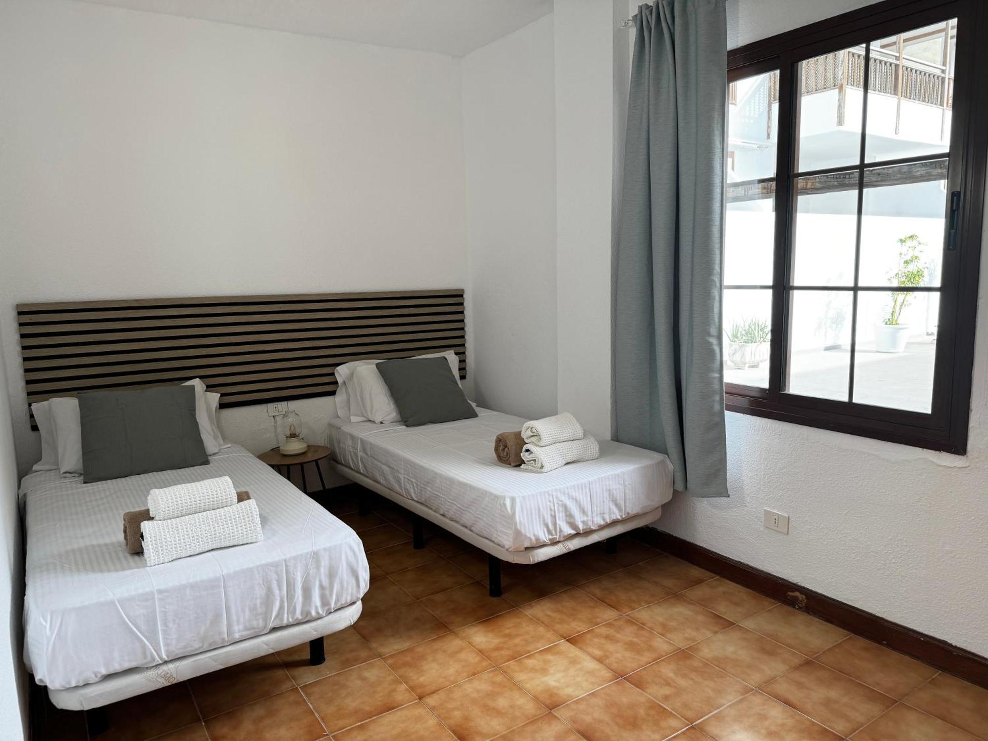 Fabulous Ocean & Cliff View Apartment Acantilado de los Gigantes