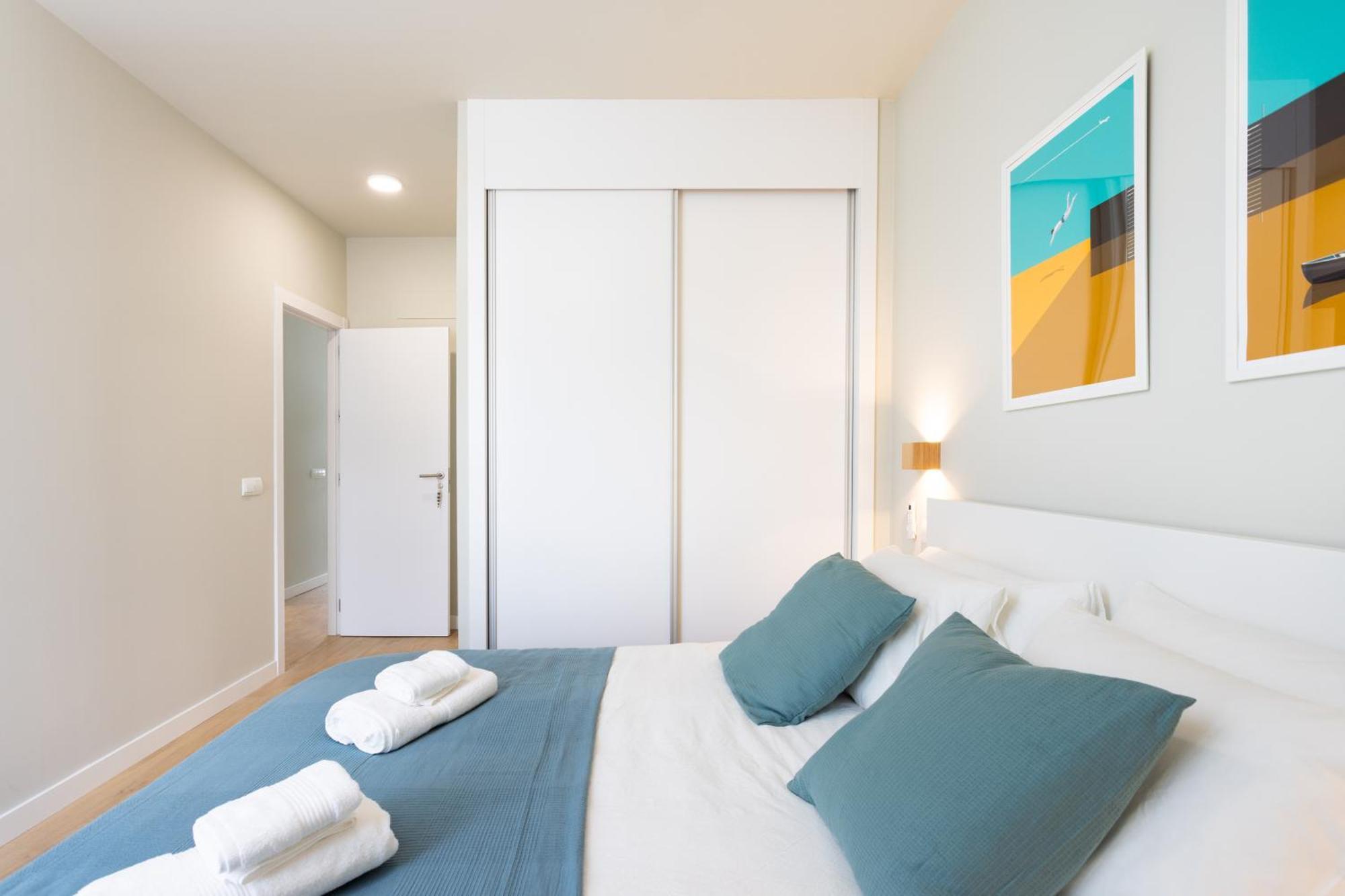 Apartment Home2book Modern Bright Abades, Pool & Terrace