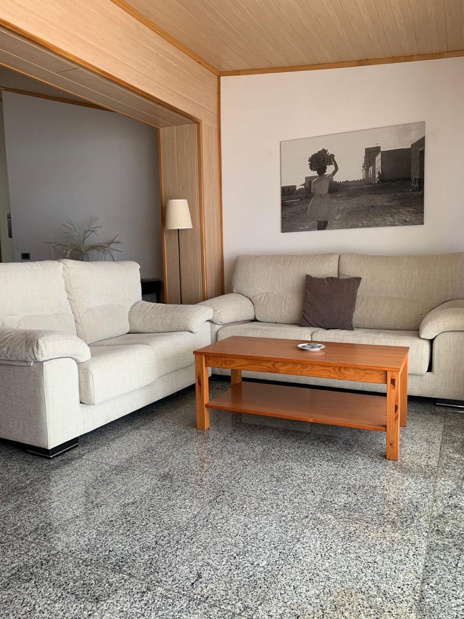 Ake Appartement *