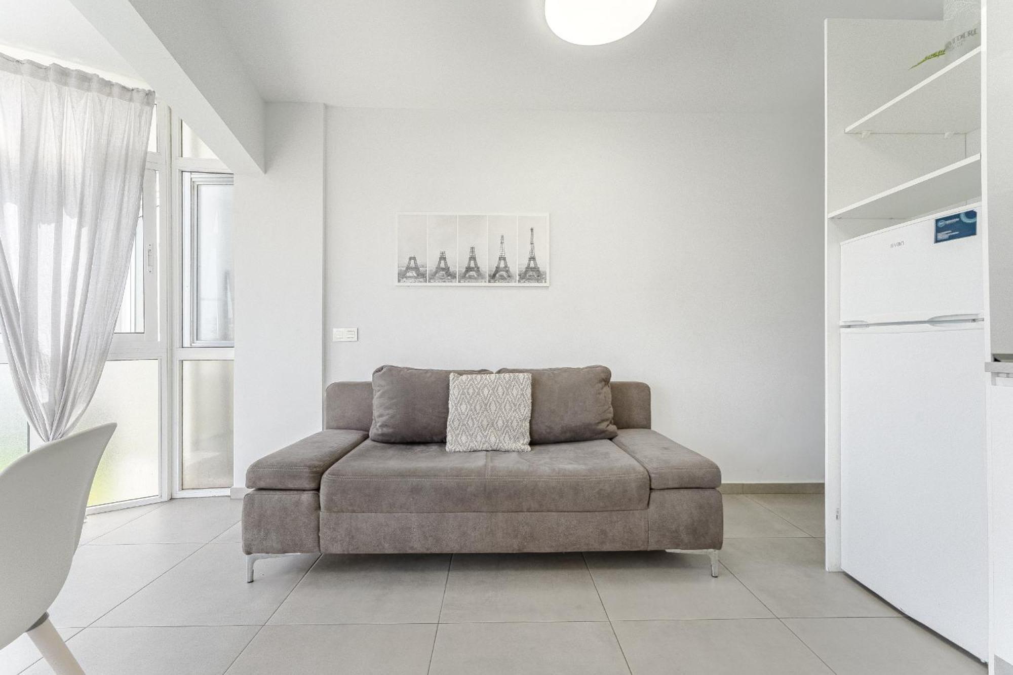 Rising Sun In Complex Terrazas Apartment *