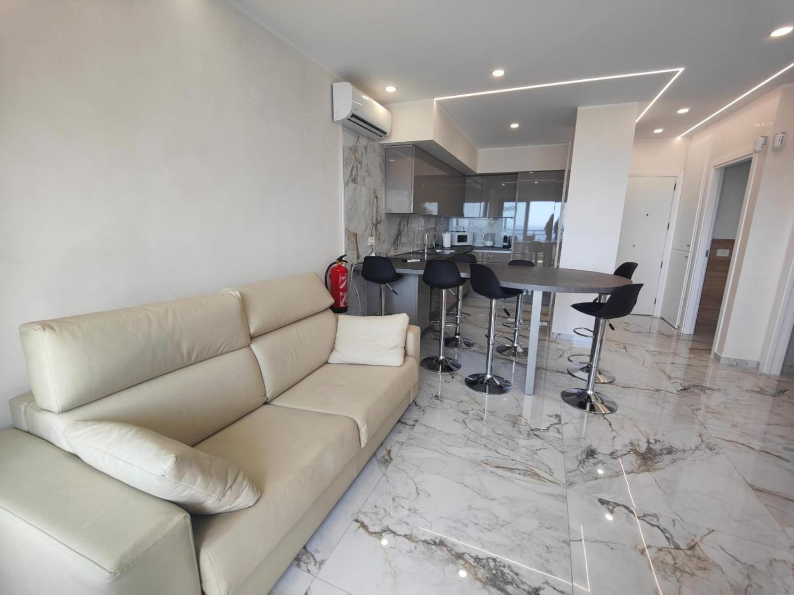 Flore Residence