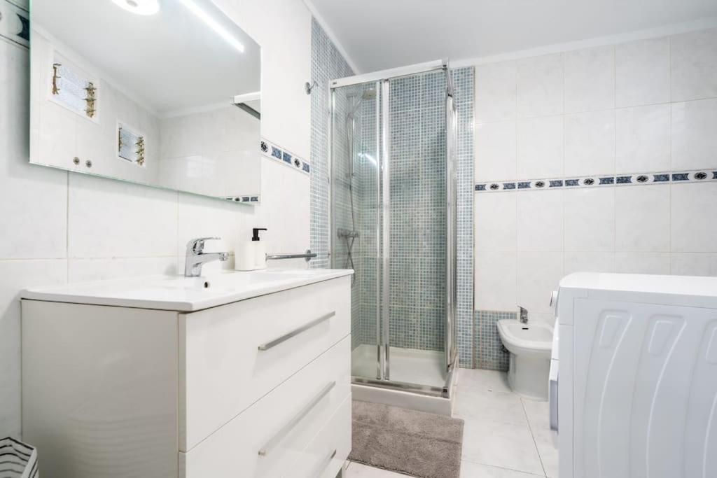By The Sea In Cristianos Apartamento
