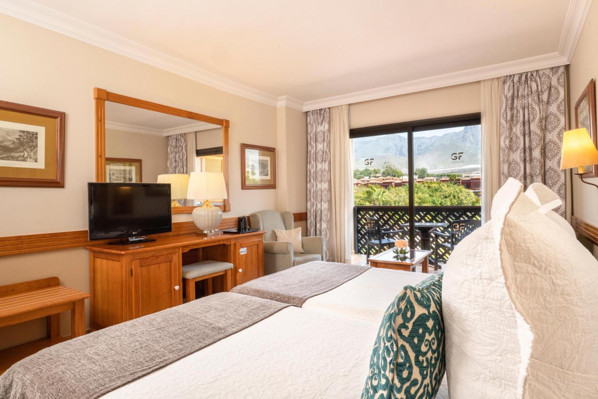 Gf Gran Costa Adeje***** Hotel Costa Adeje (Tenerife)