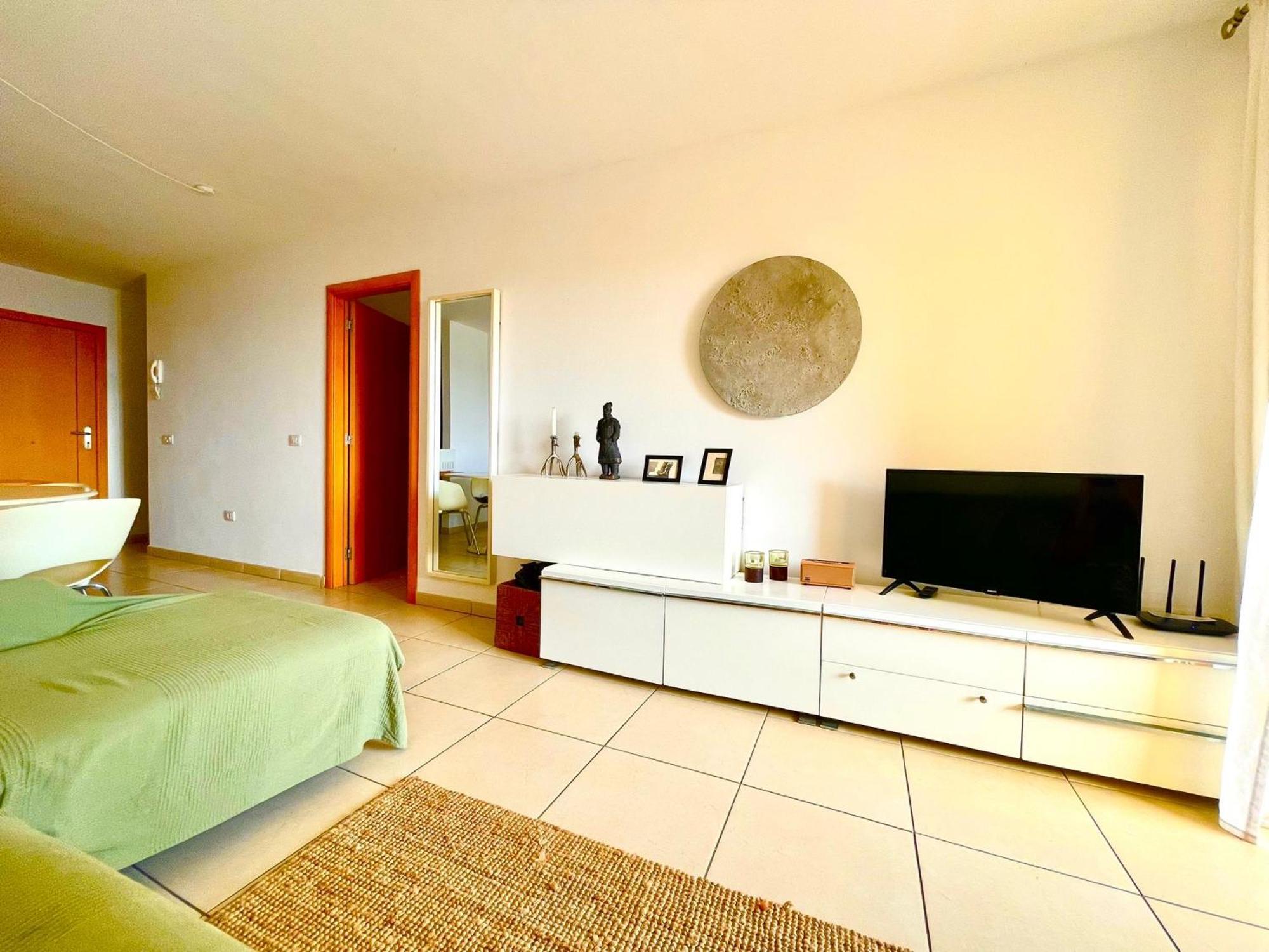 Panoramic View Apartment *