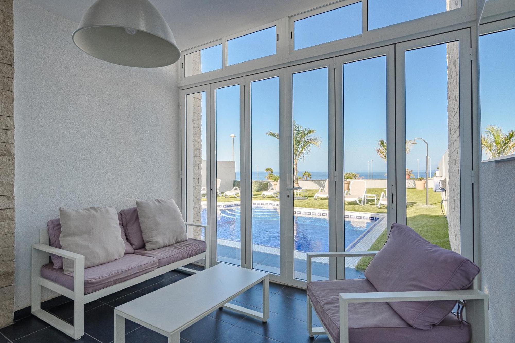 Elisabetta, Luxury With Heated Pool Ocean View In Adeje, Tenerife Villa *