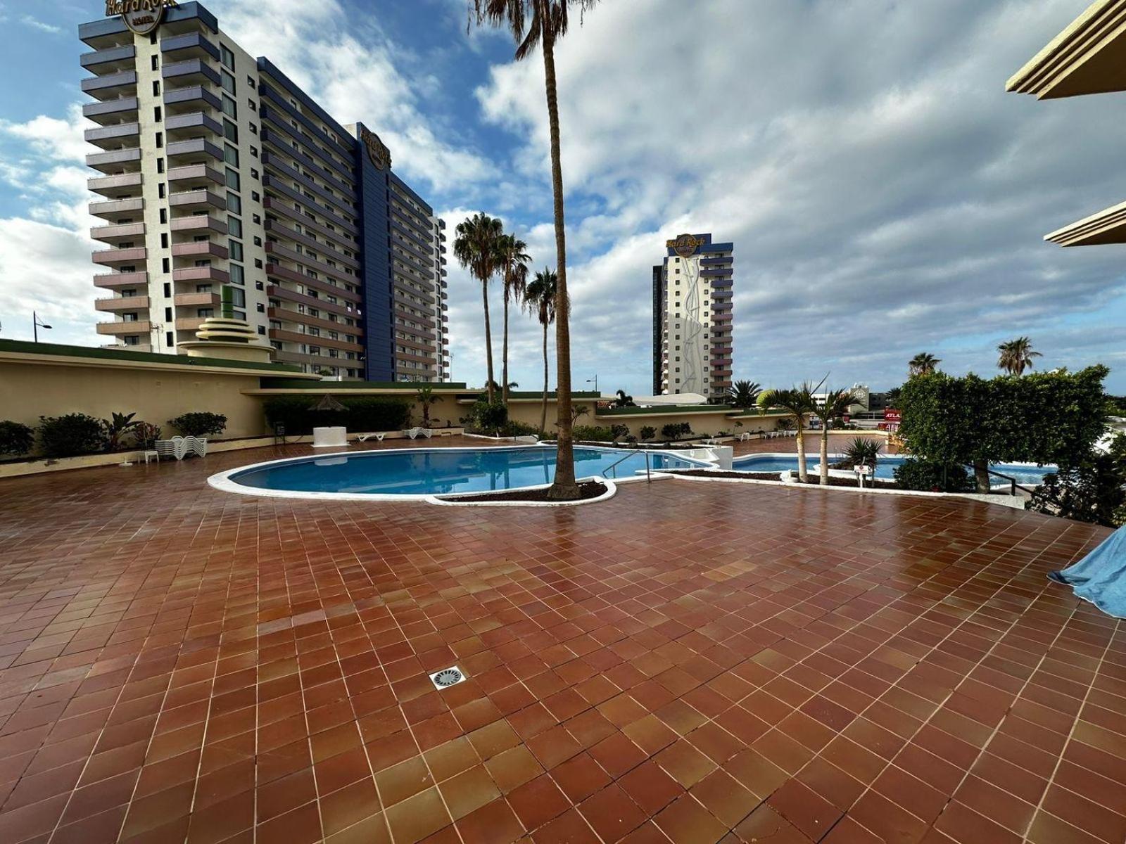 Club Paraiso Apartment *