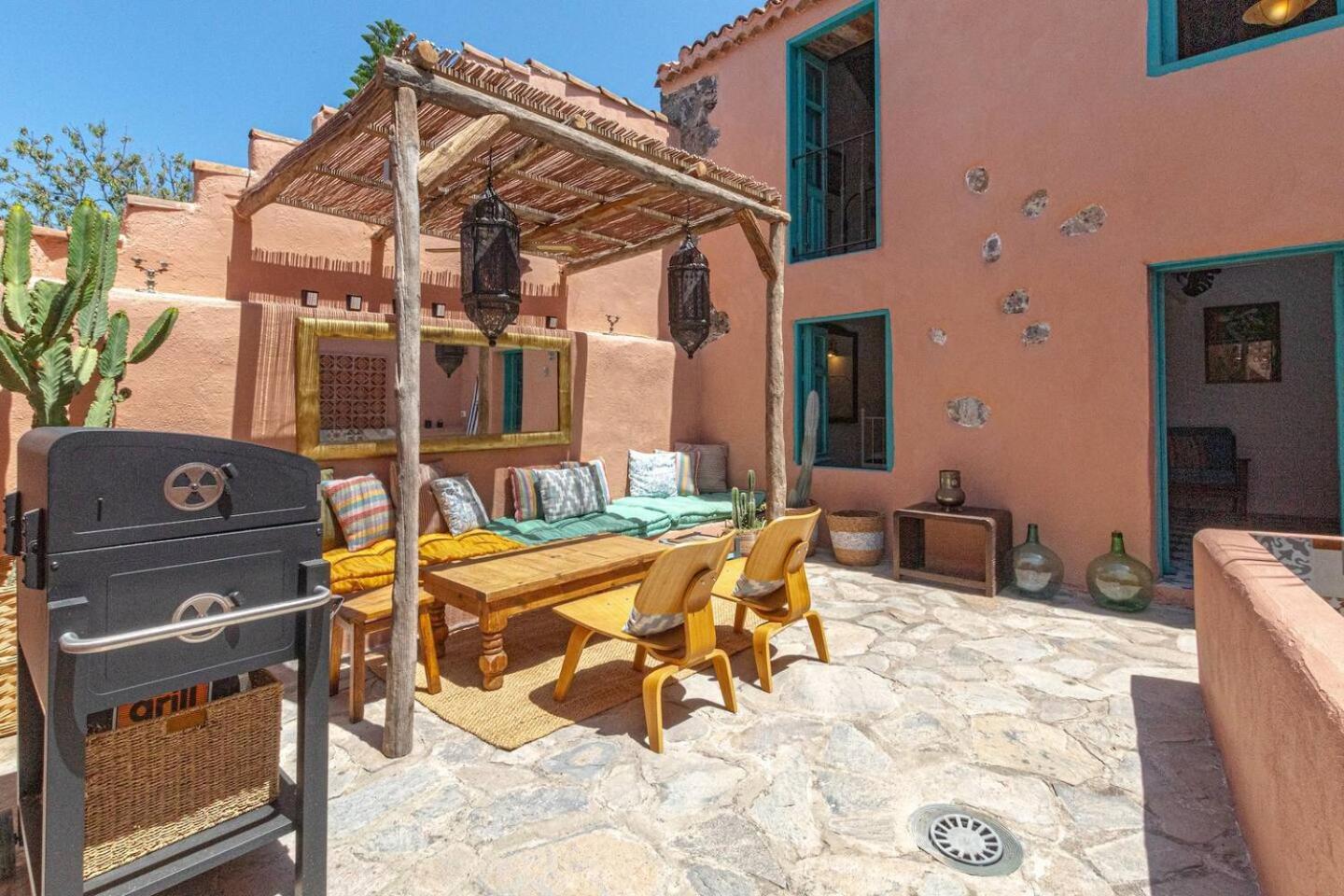 Villa Coocoomos Casa Moroccan Style