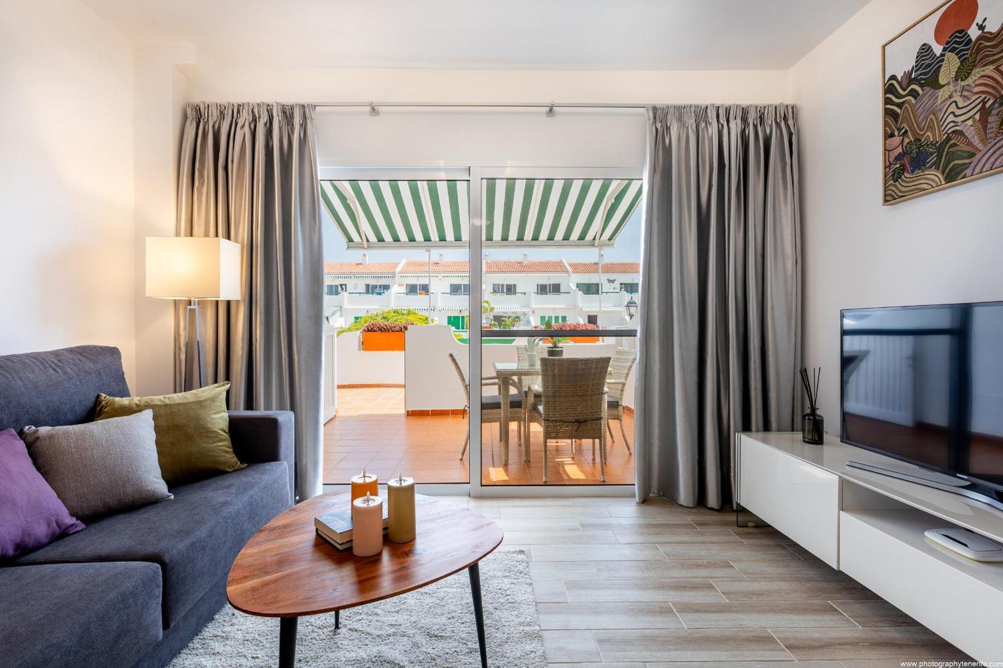 Apartamento Amantes Del Mar, Heated Pool