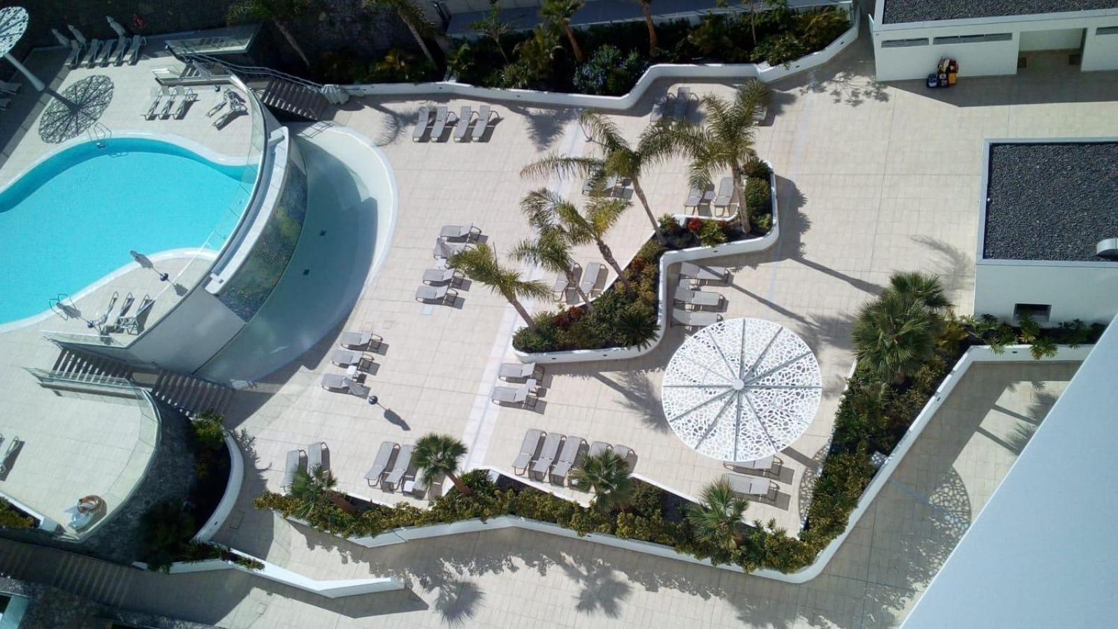 Luxury With Stunning Terrace And With Heated Pool Costa Adeje (Tenerife)