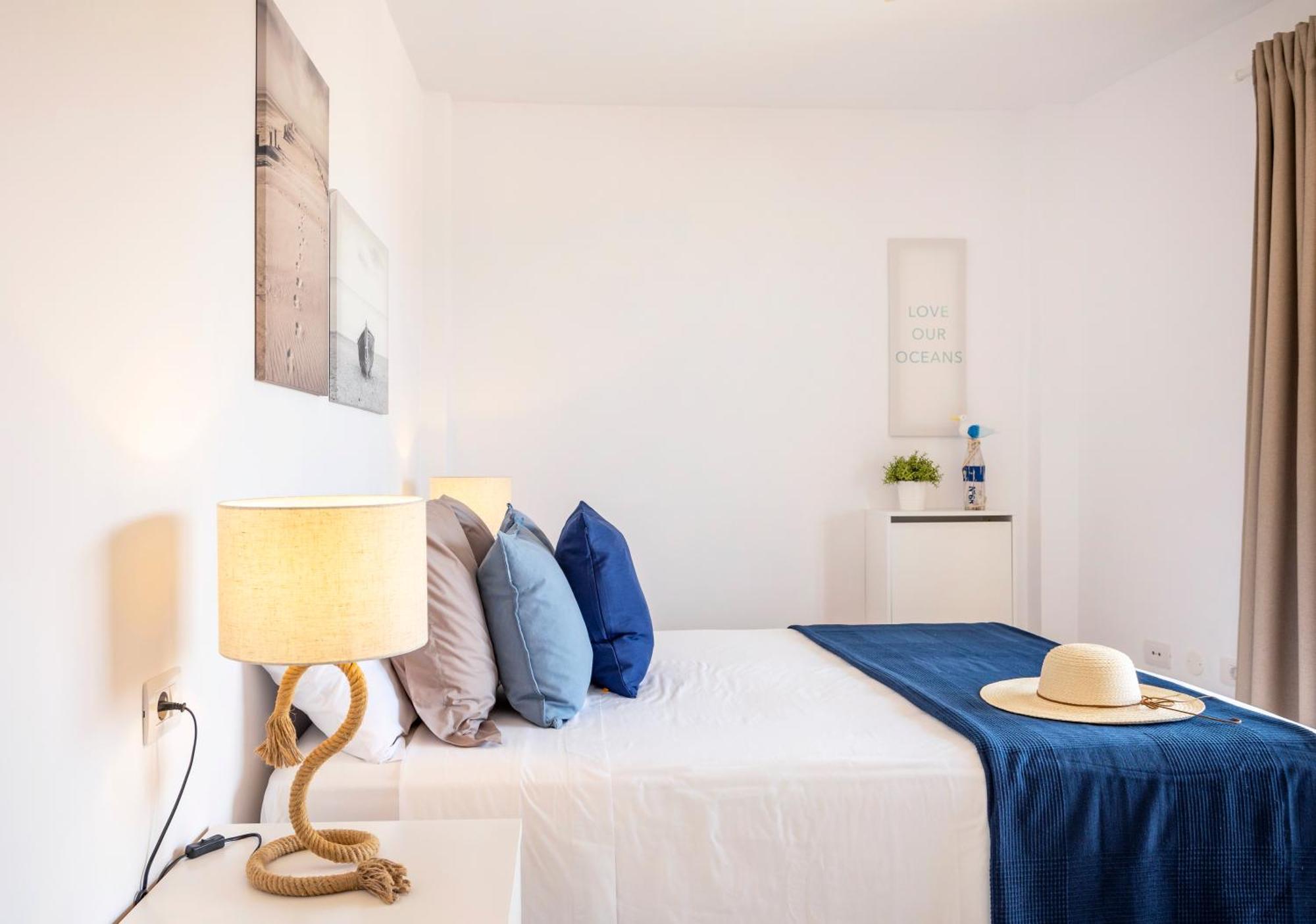 Blue Garden - Cozy With Atlantic Views Apartment