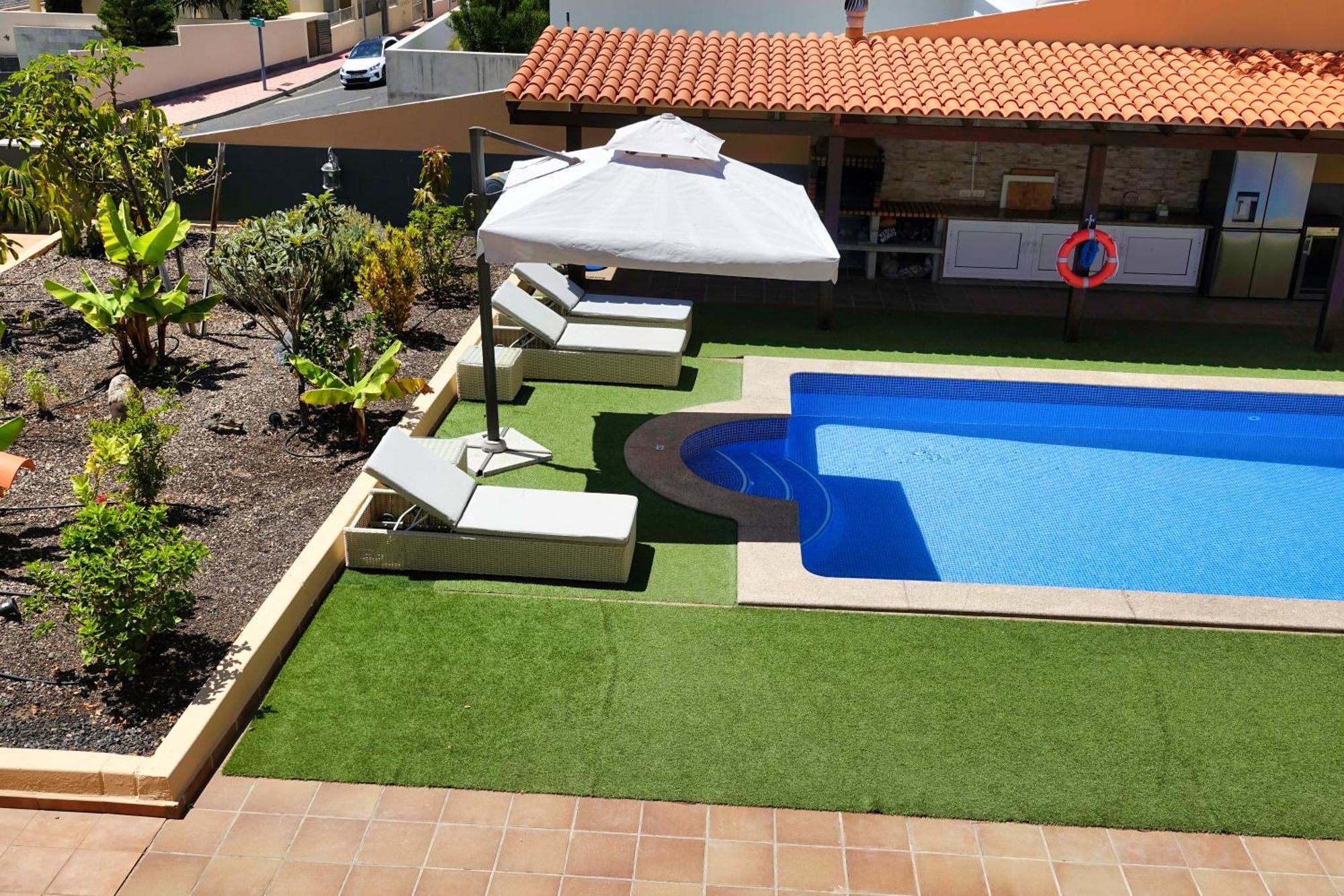 Happiness With Heated Swimming Pool Costa Adeje (Tenerife)